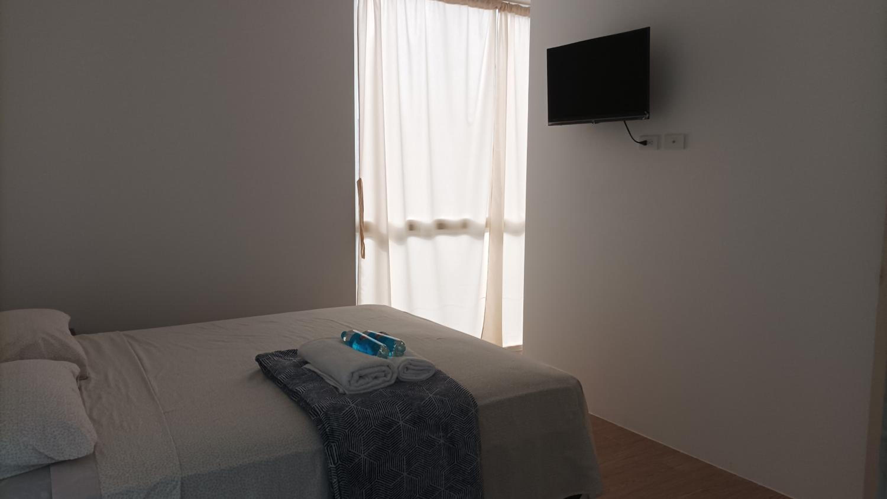 Three-Bedroom House photo 2