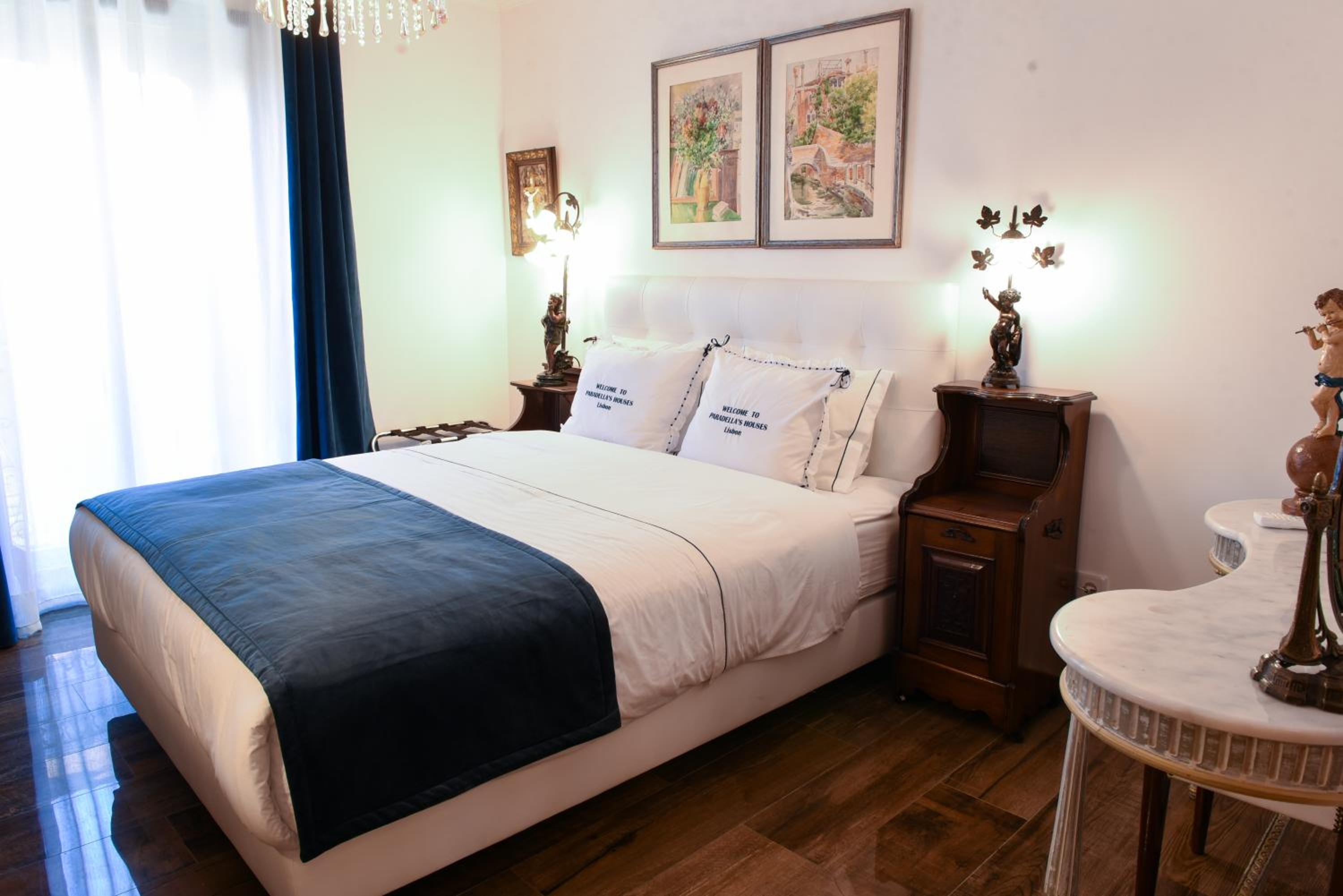 Double Room with Balcony - Photo 1