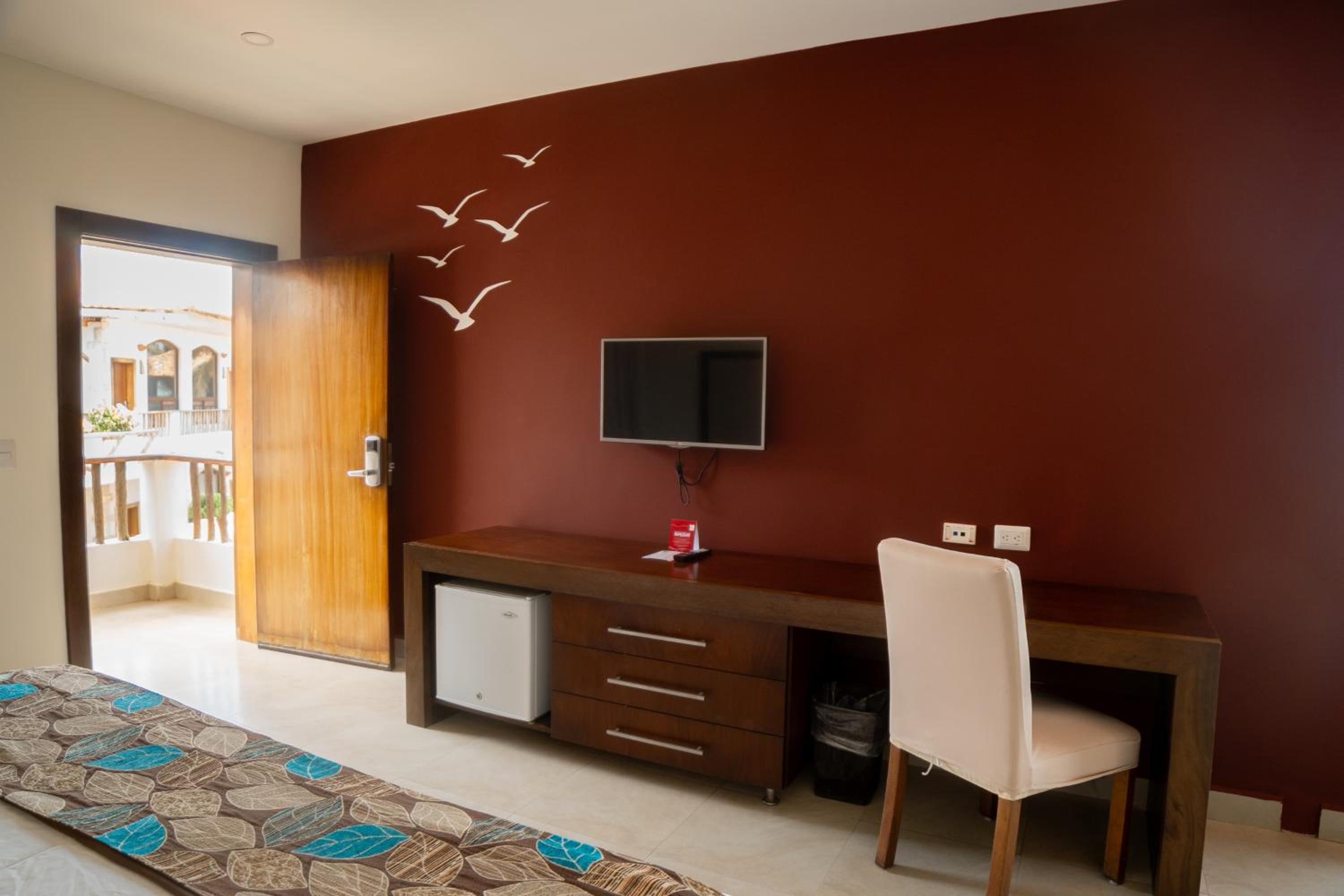 Standard Twin Room photo 3