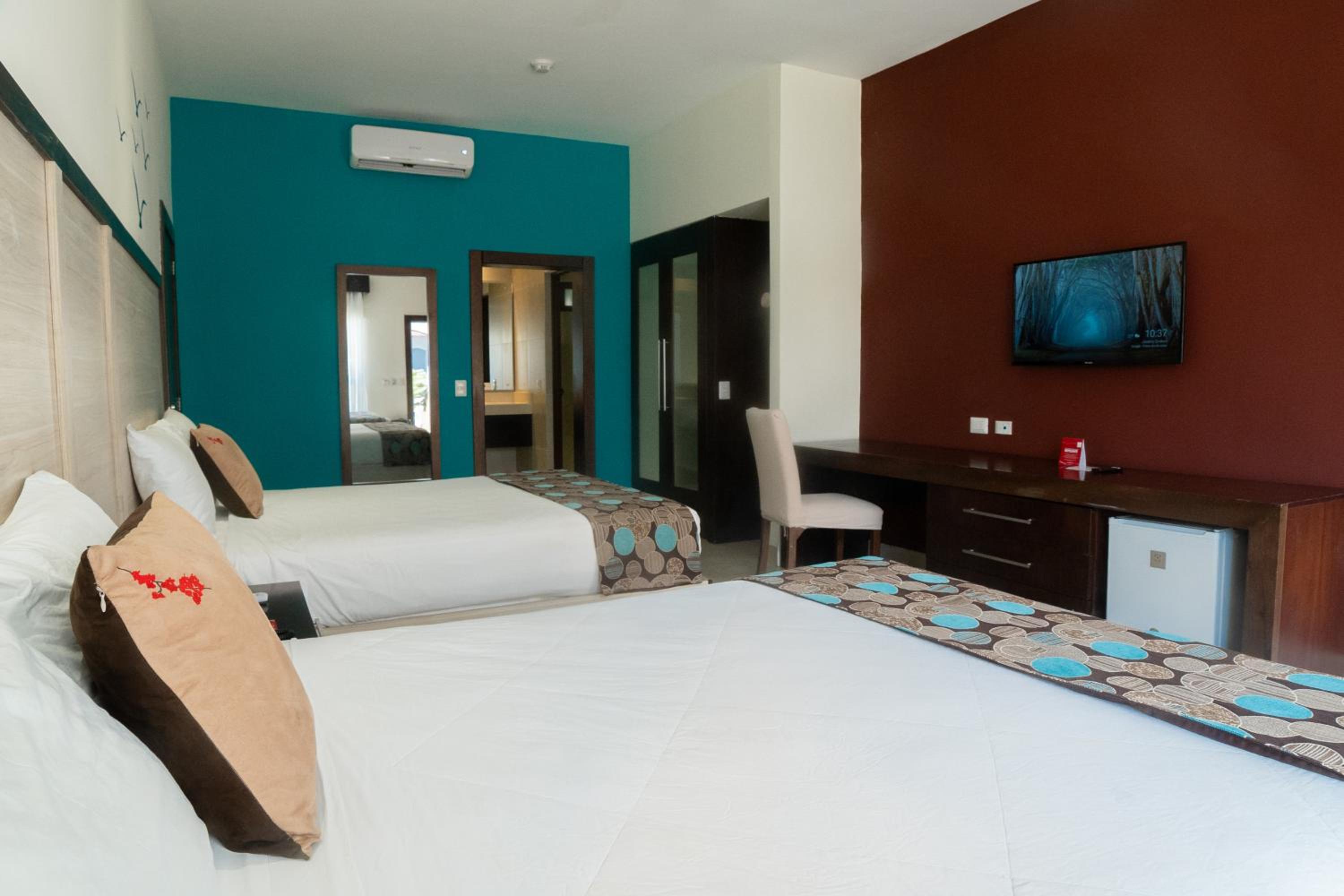 Twin Deluxe Room photo 2