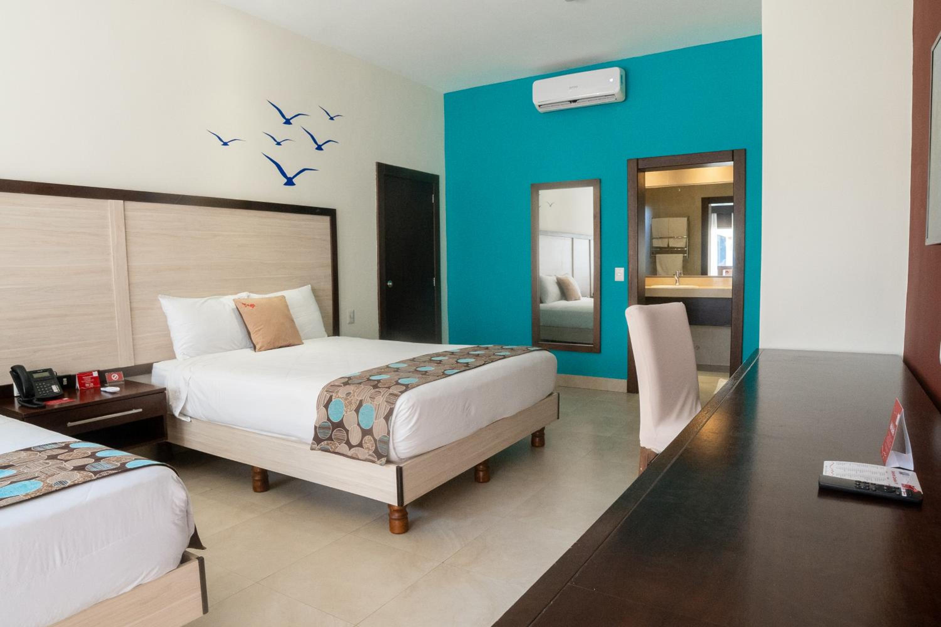 Twin Deluxe Room