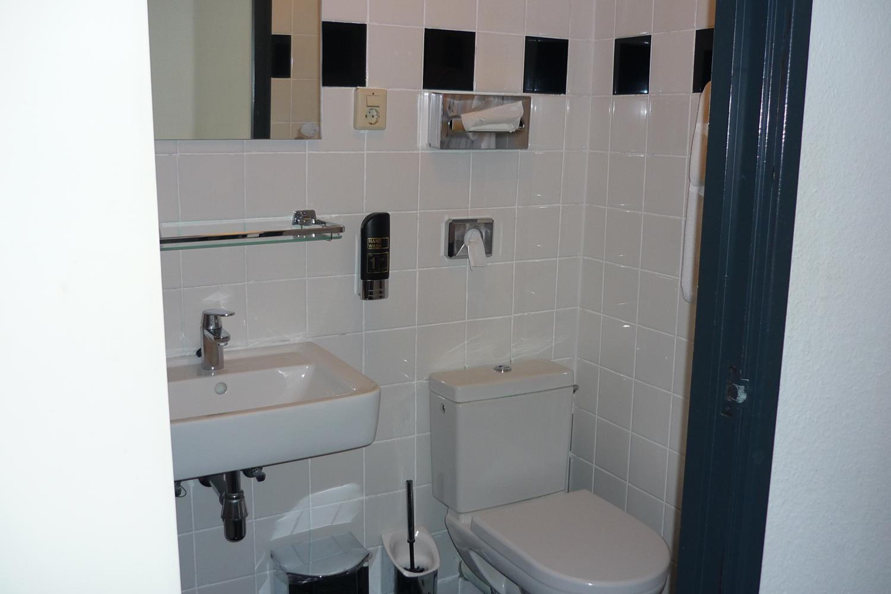 Comfort Twin Room photo 3