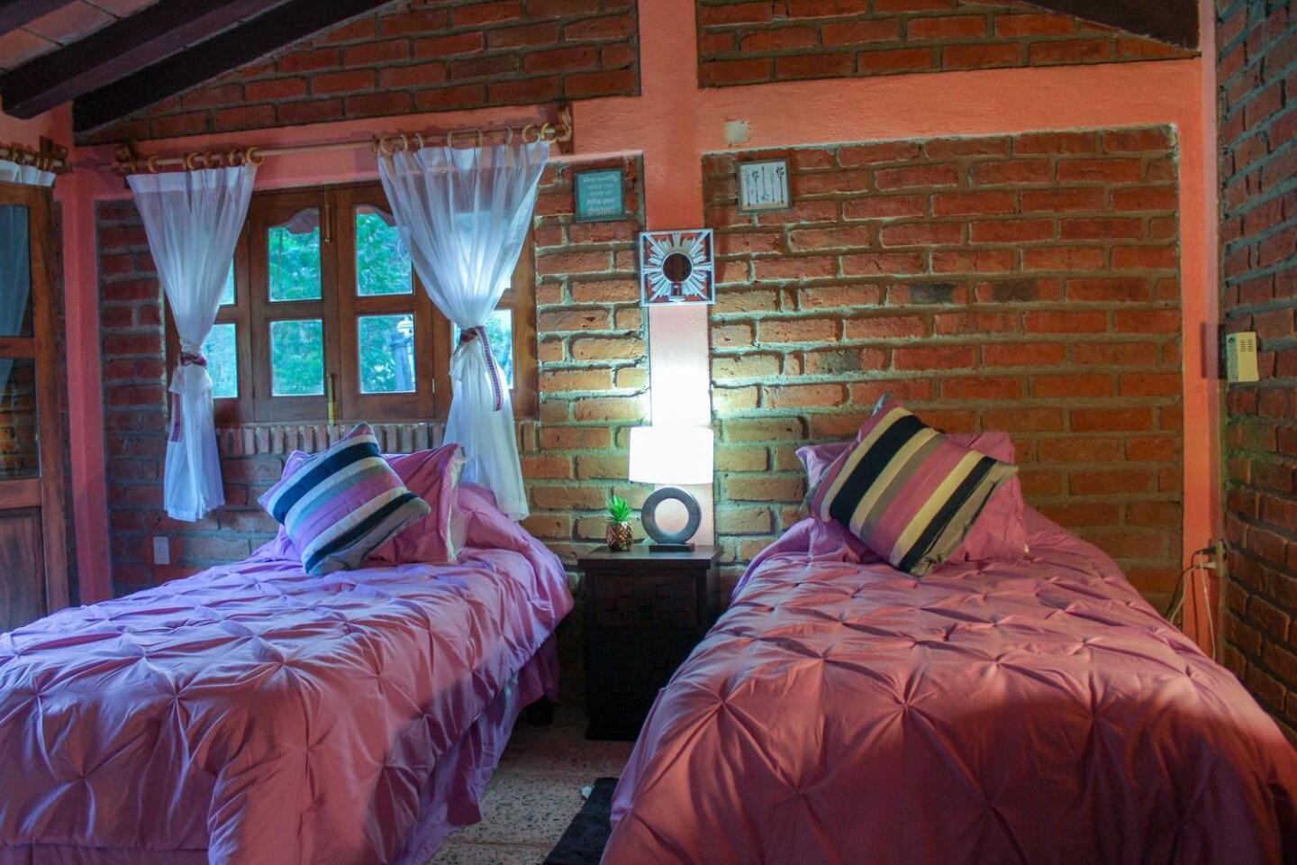 Twin Room with Mountain View