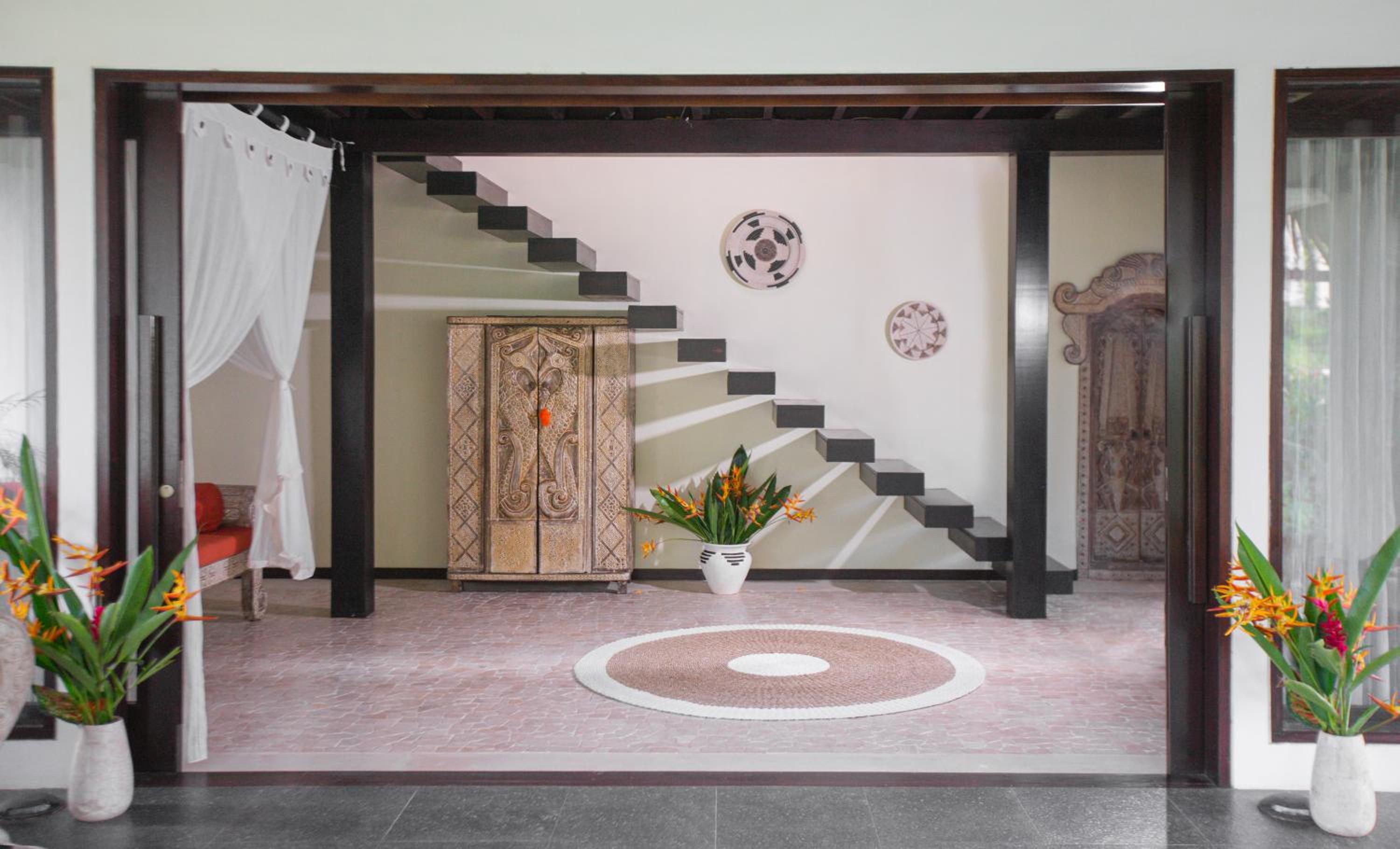 Queen Room with Garden View