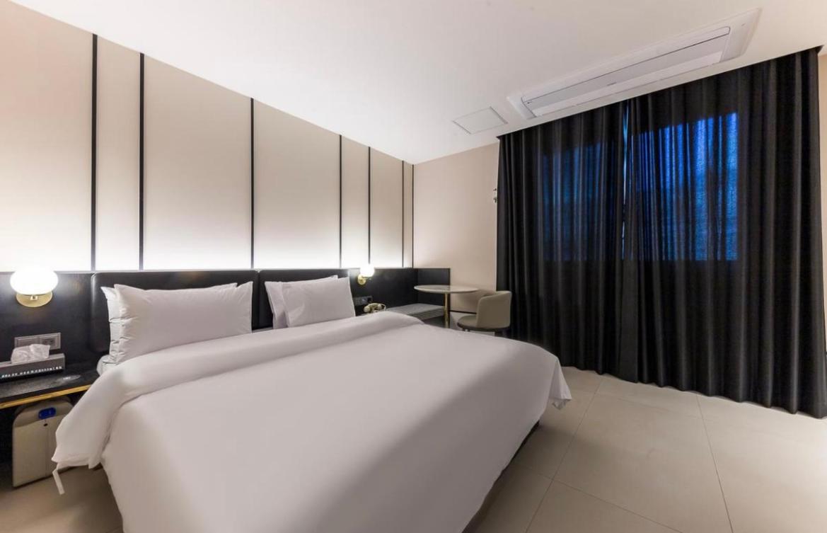 VIP Room
