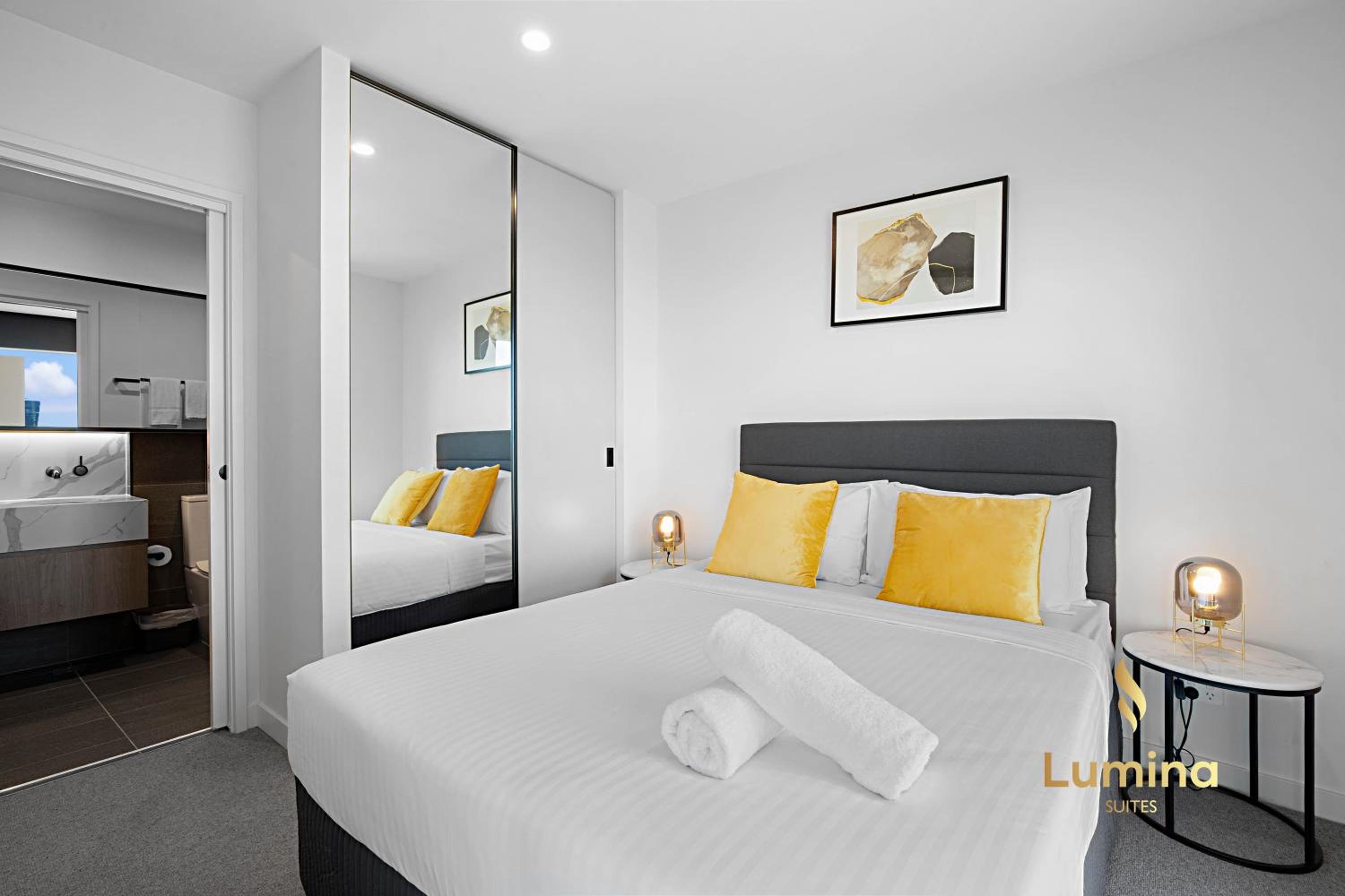 2 Bed 2 Bath Premium - View photo 1