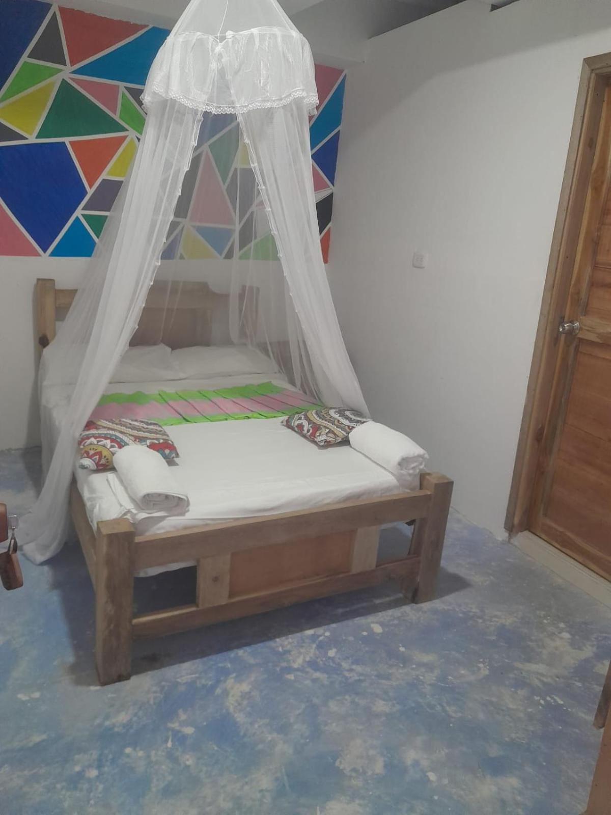 Economy Double Room photo 2
