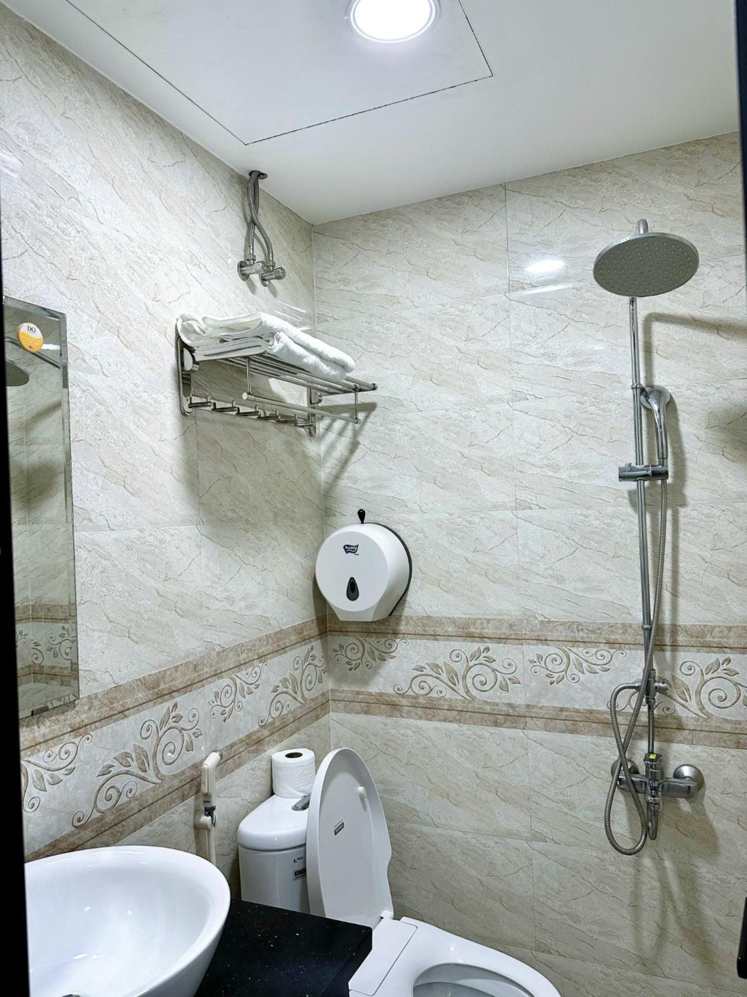 King Room - Photo 13