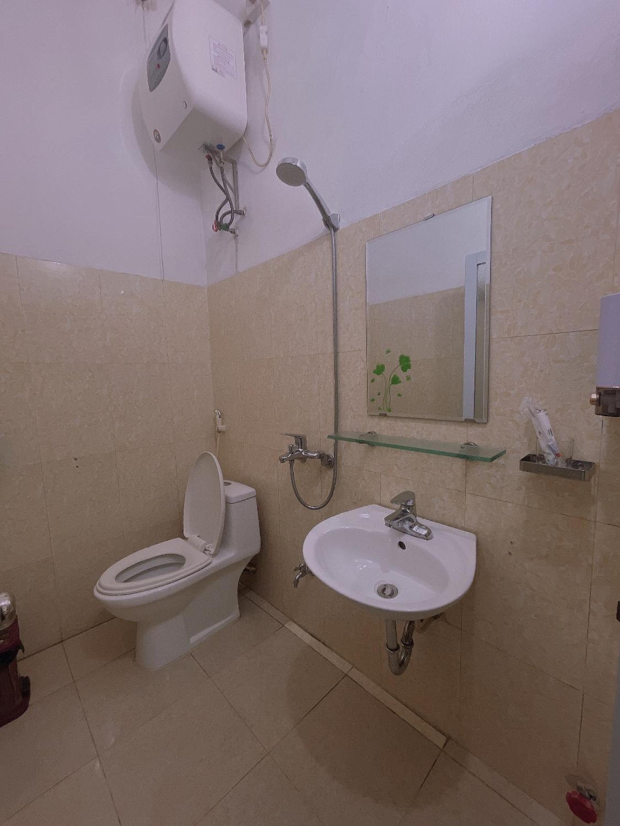 Double Room With Private Bathroom photo 2