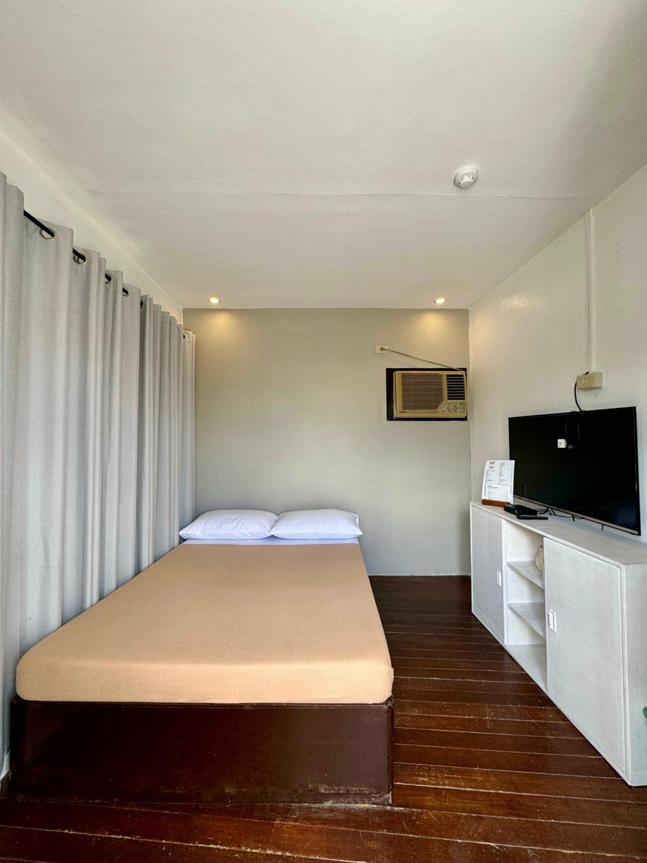 Deluxe Family Room - Photo 4
