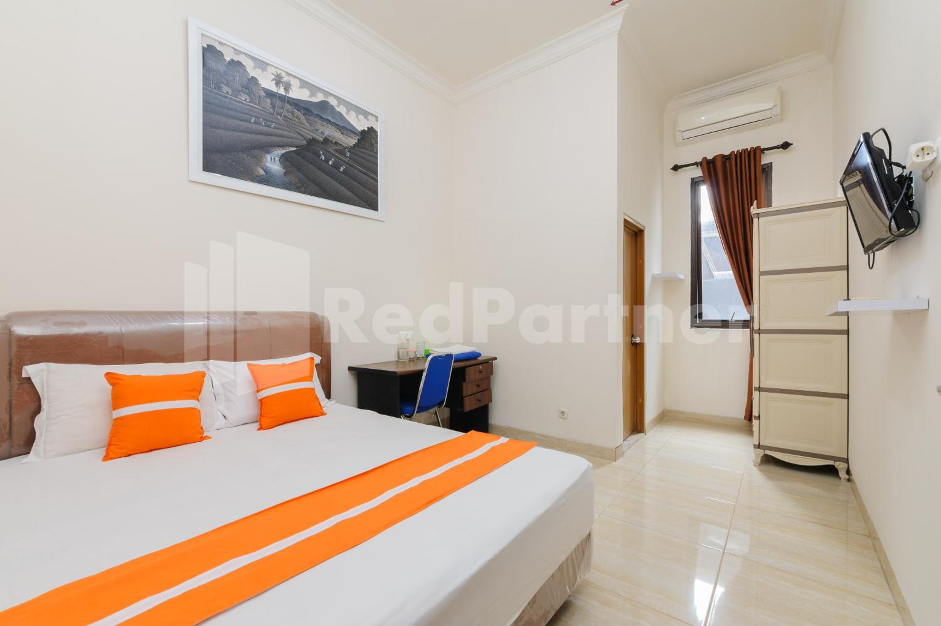 Twin Room - Photo 5