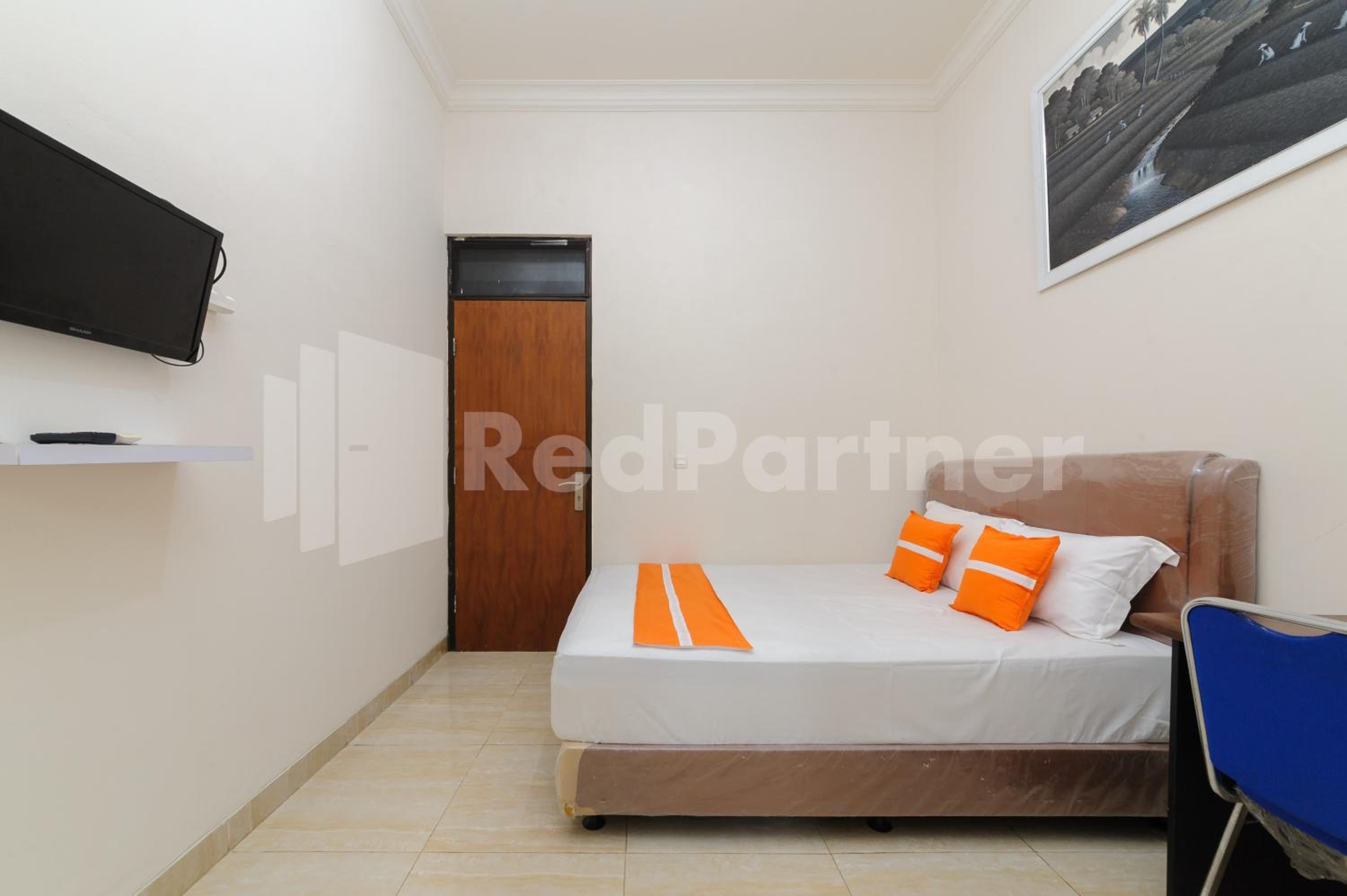 Twin Room - Photo 6