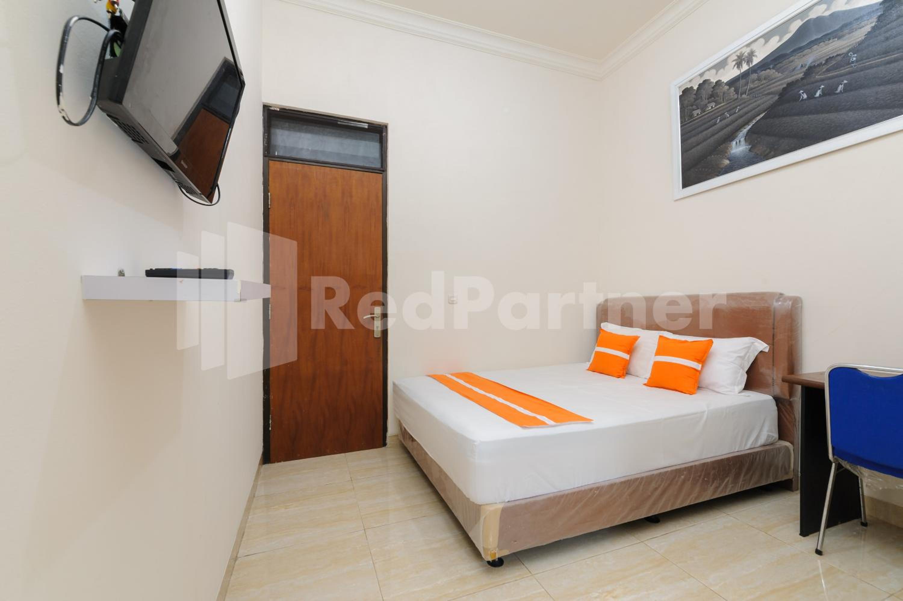 Twin Room - Photo 7