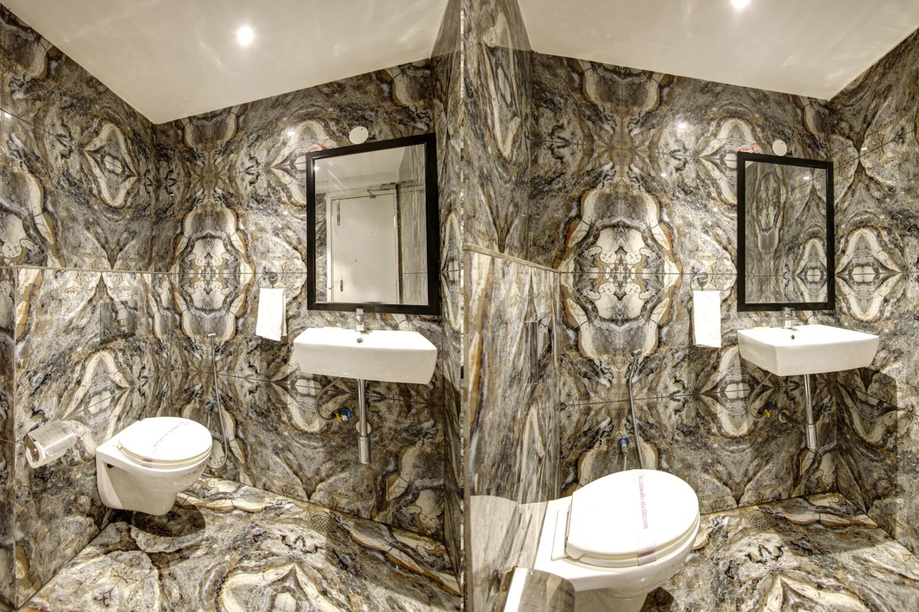Oak Room - Photo 13