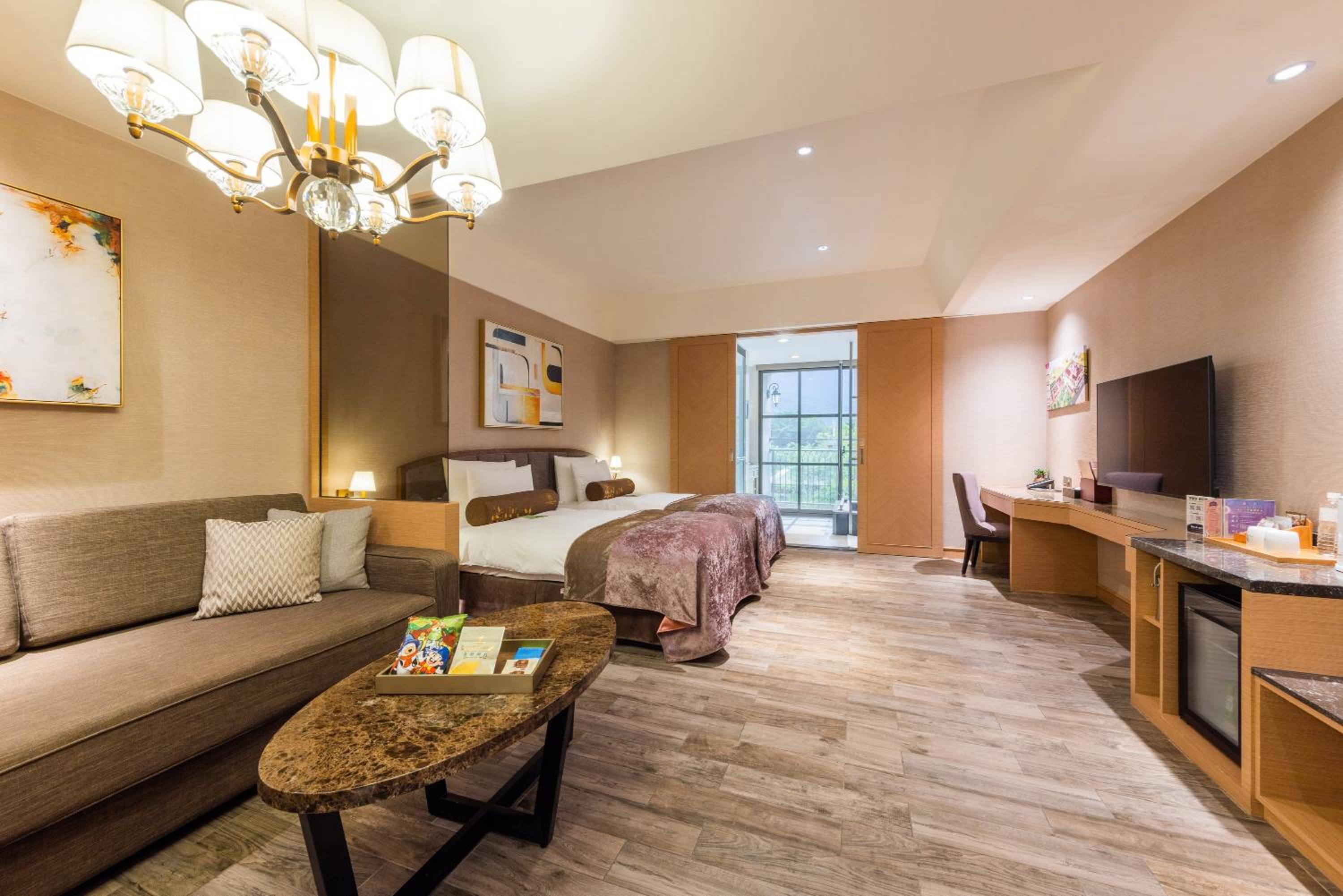 Superior Twin Room with View