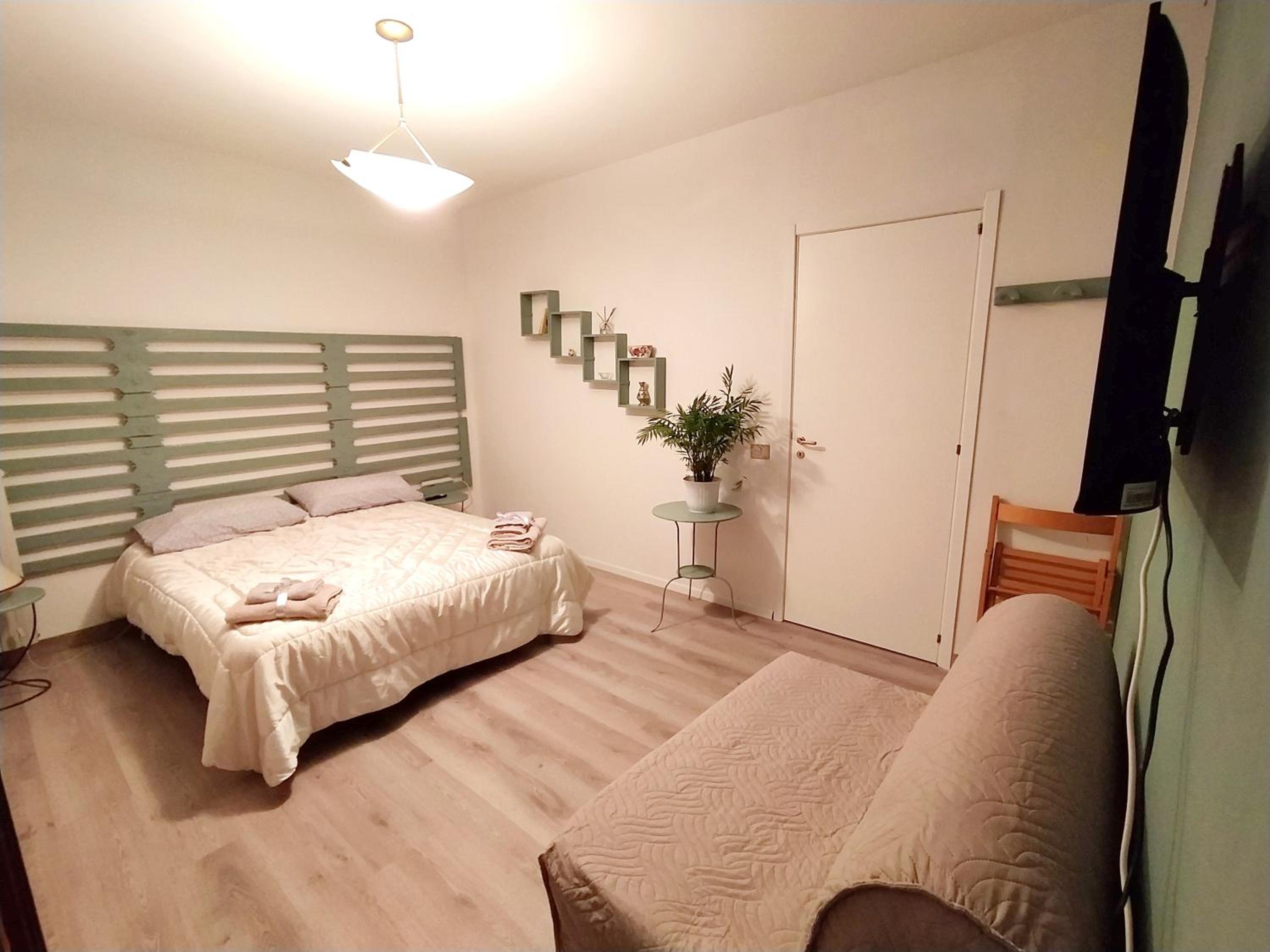 Double Room With Private Bathroom photo 2