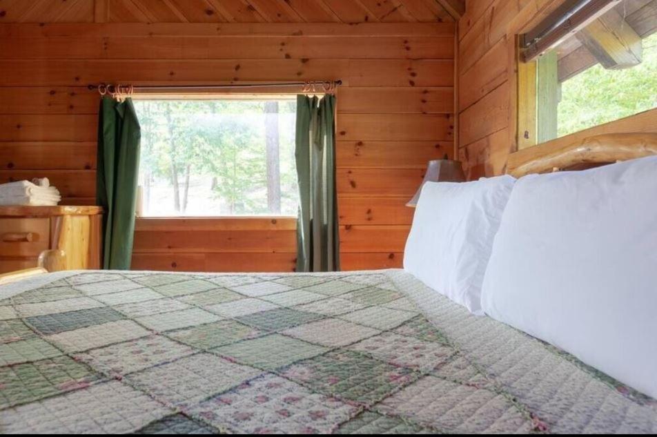 Two-Bedroom House photo 2