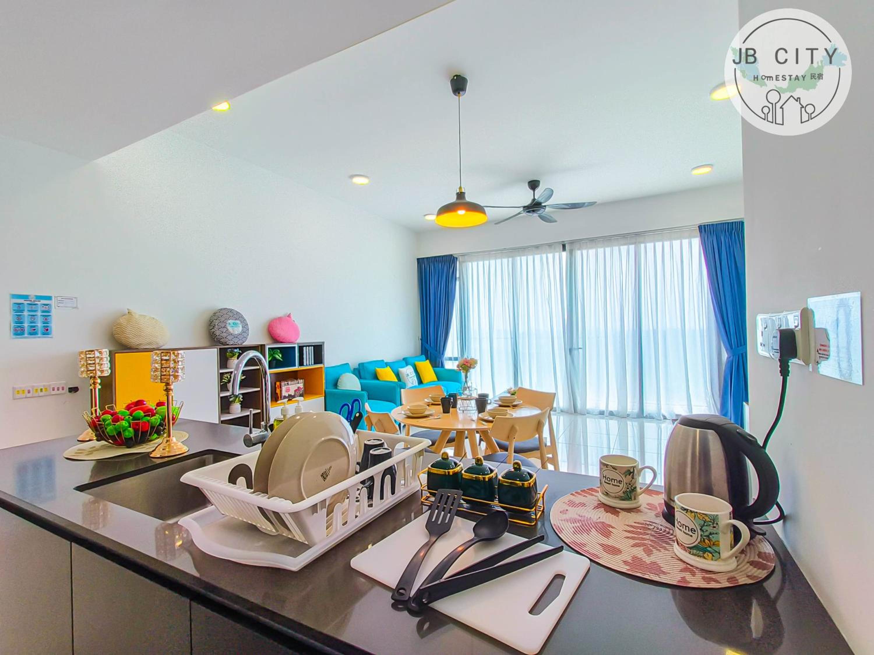 Three-Bedroom Apartment - Photo 10
