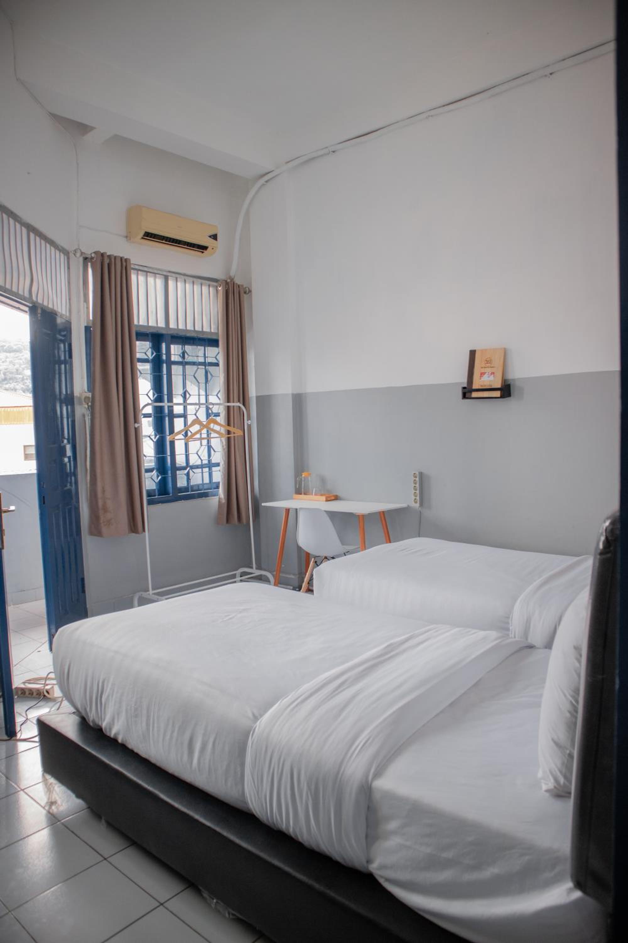 Twin Room photo 1