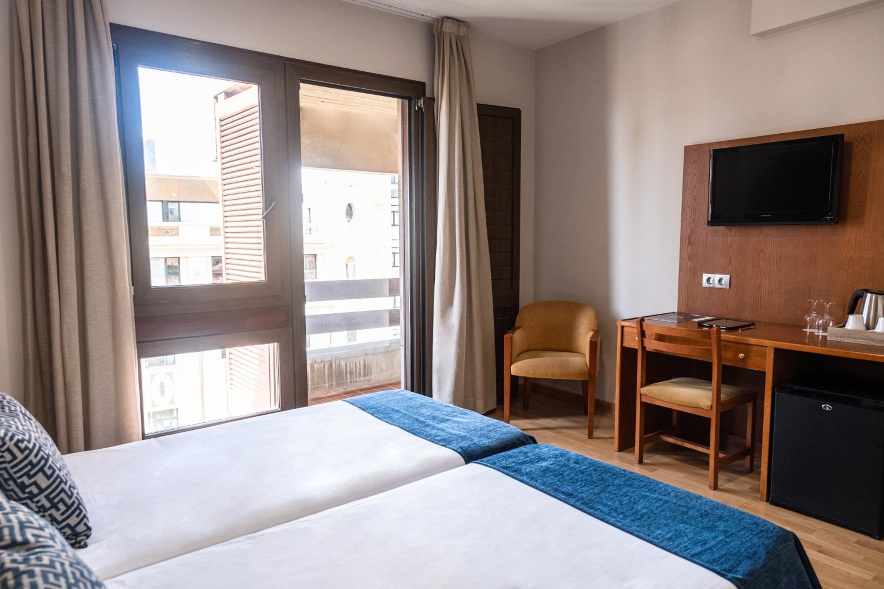 Exterior Double or Twin Room with Balcony