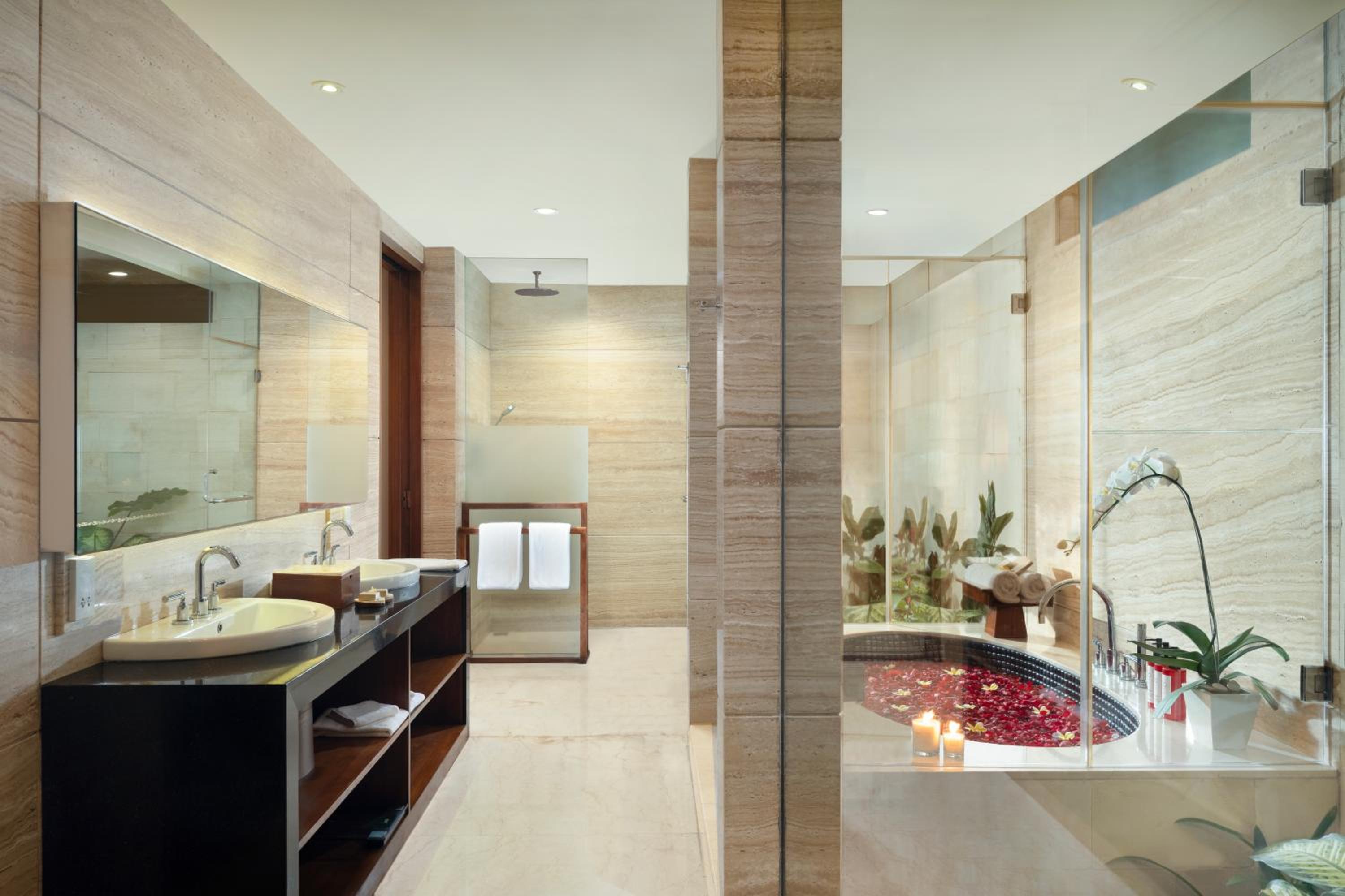 One-Bedroom Garden View Villa with Private Pool - Photo 2