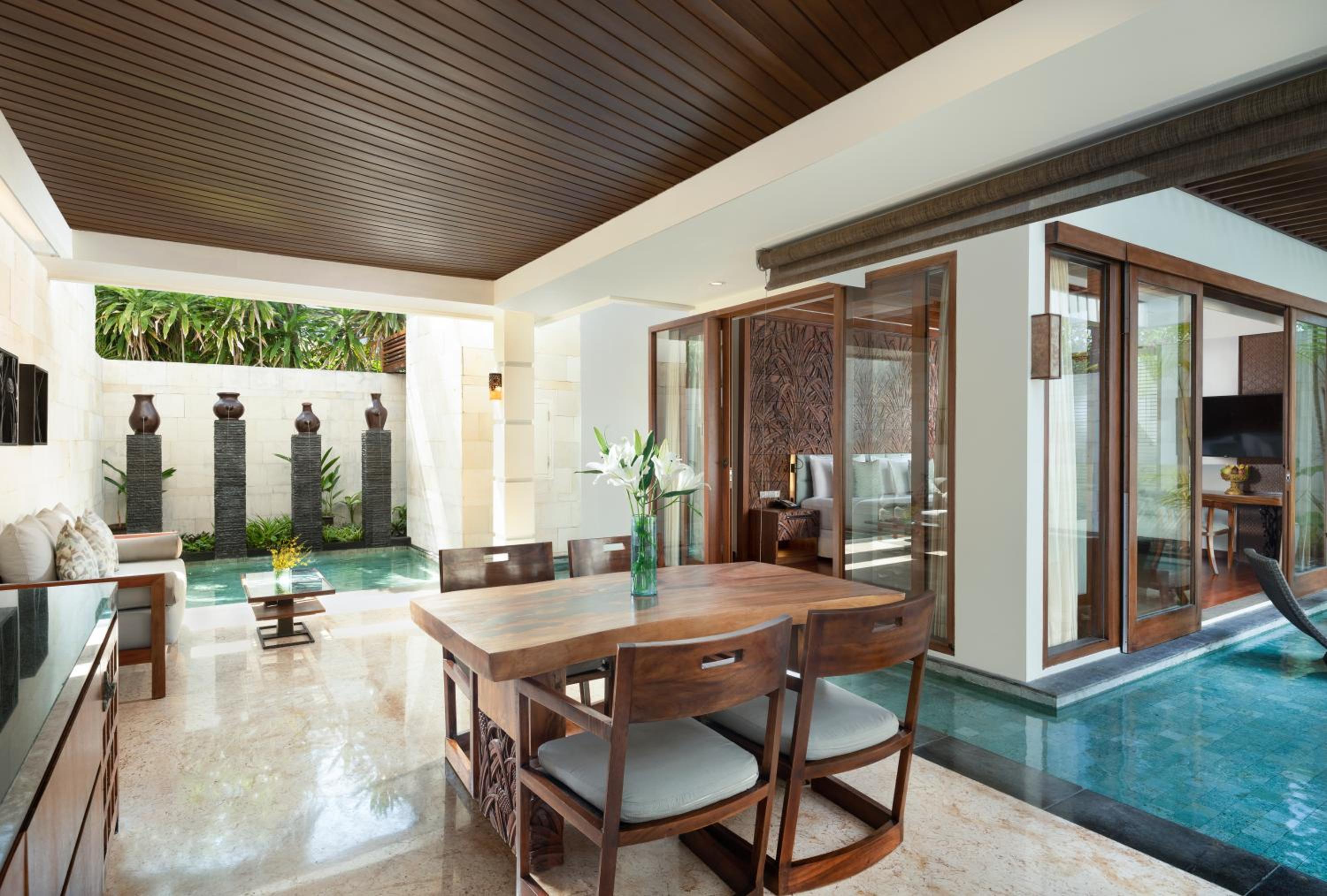 One-Bedroom Garden View Villa with Private Pool - Photo 8