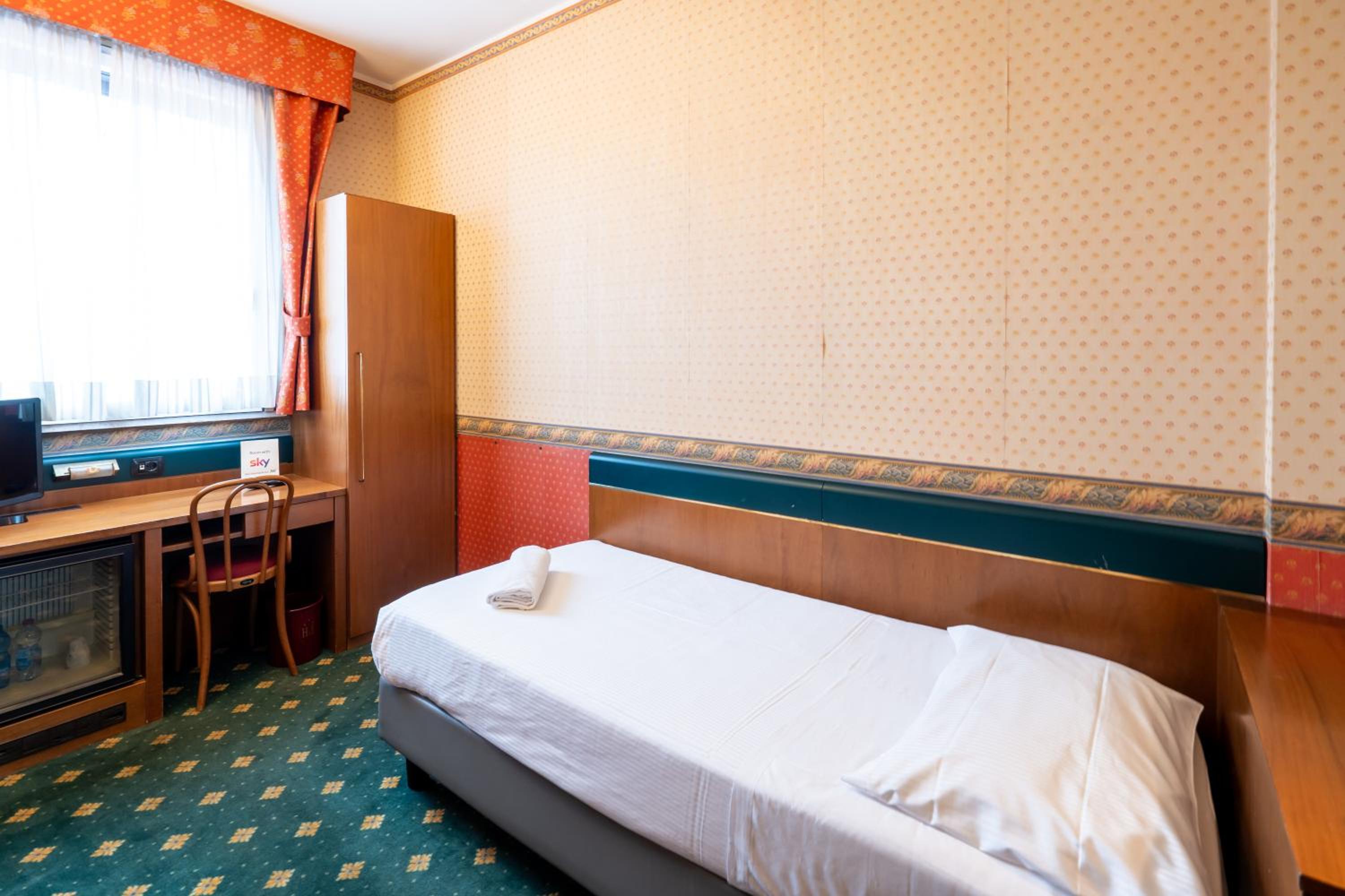 Single Room