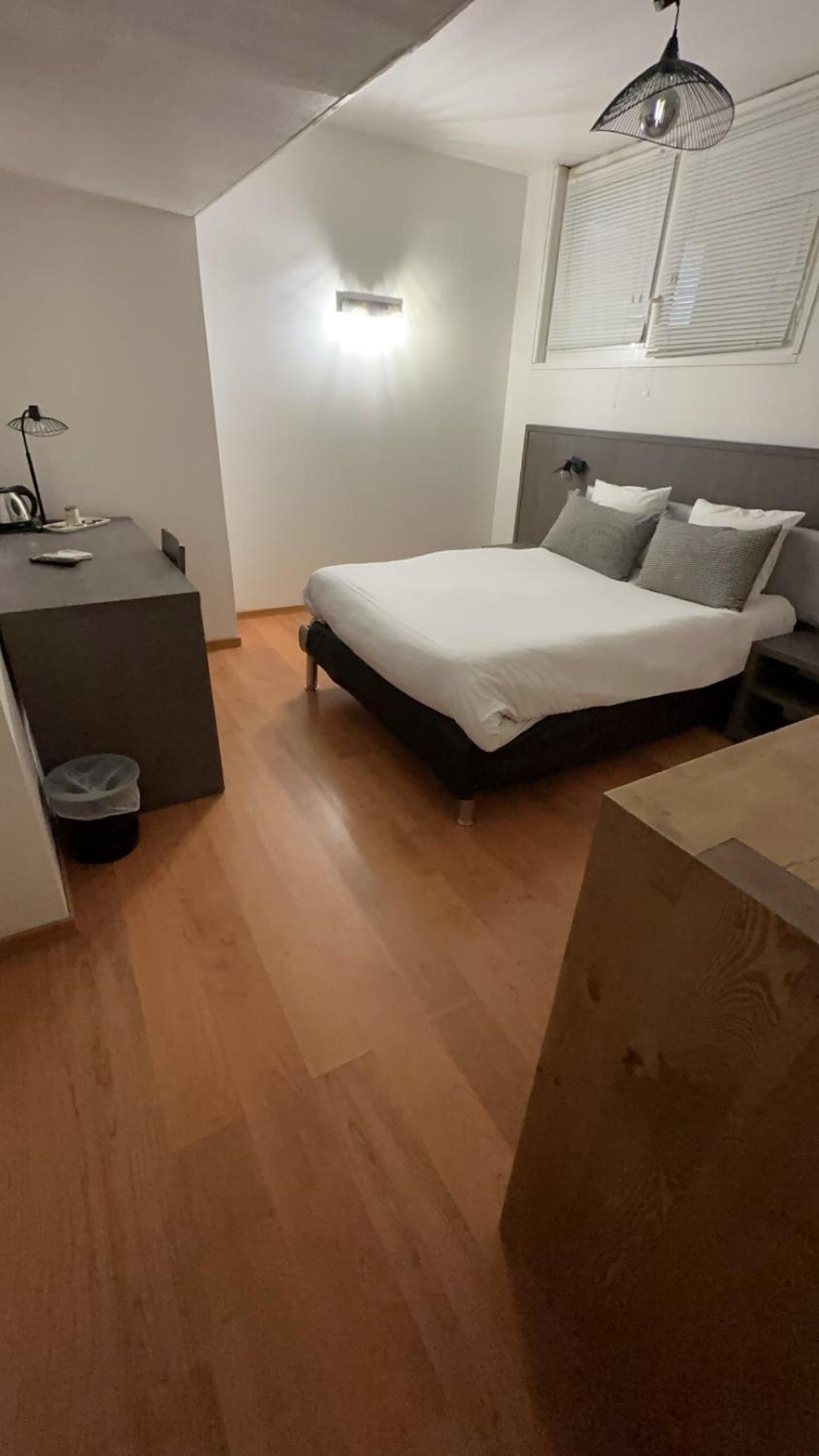 Economy Double Room photo 2