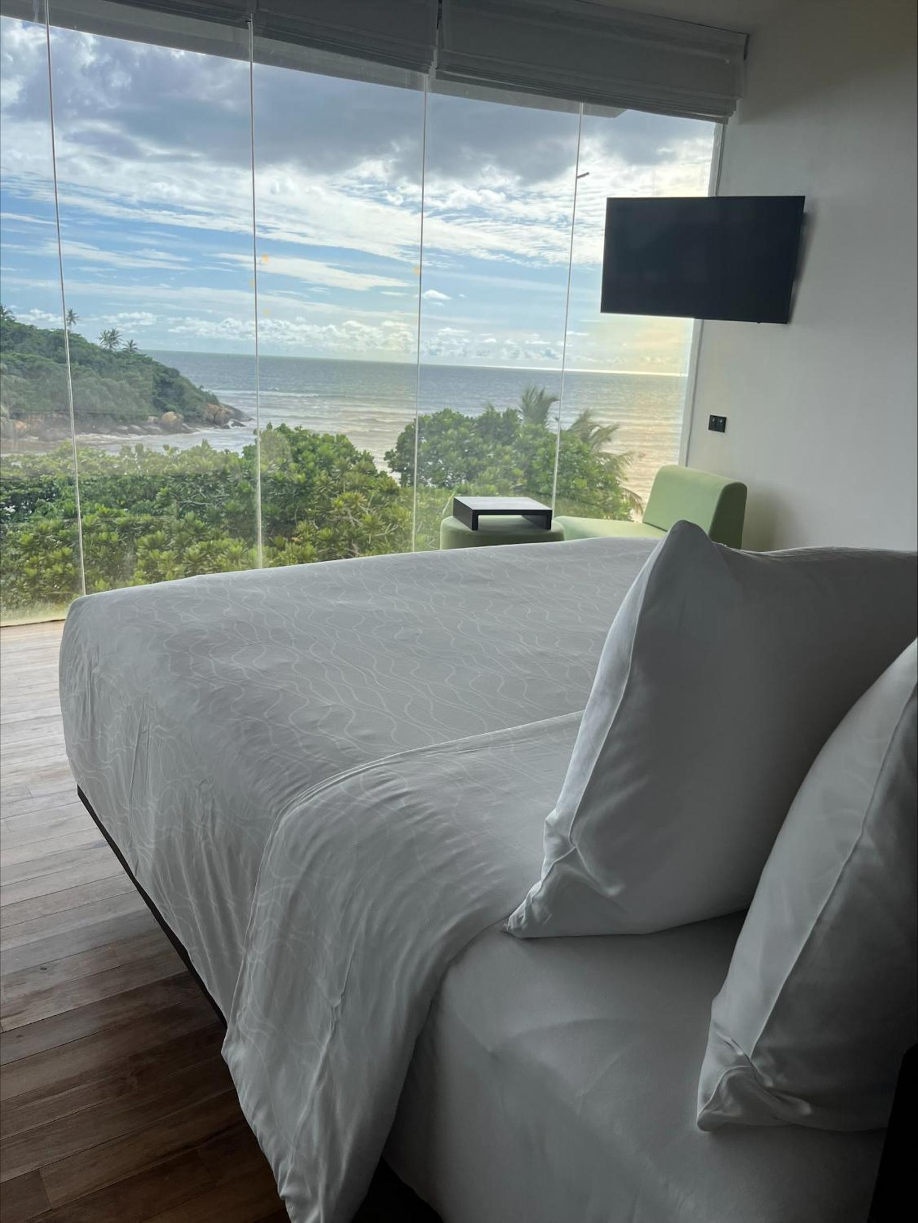 Penthouse with Free Room Upgrade on Availability + Early Check-In/Late Check-Out on Availability and 20% discount on F&B & Ayurvedic Treatments - Photo 5