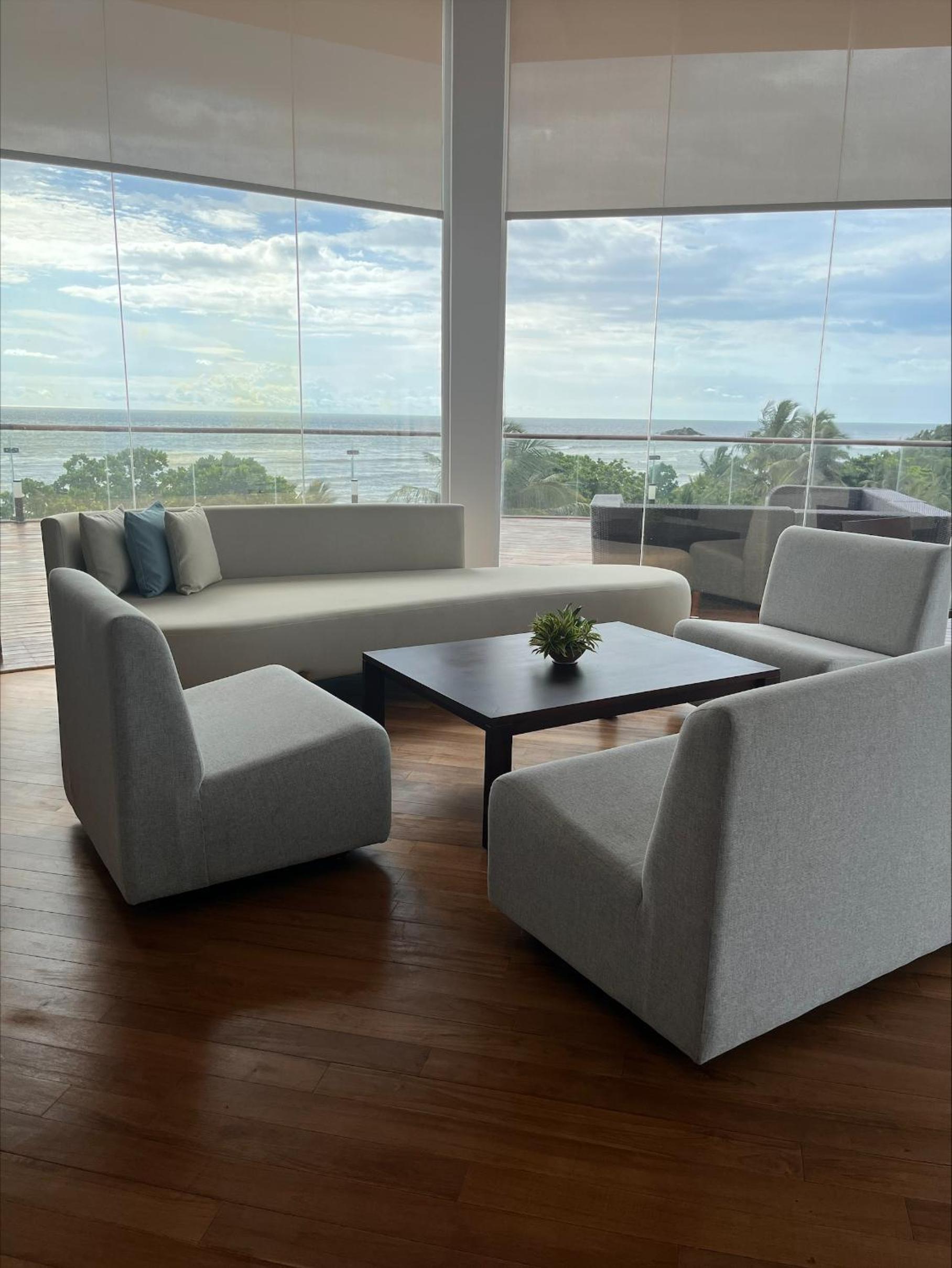 Penthouse with Free Room Upgrade on Availability + Early Check-In/Late Check-Out on Availability and 20% discount on F&B & Ayurvedic Treatments - Photo 4