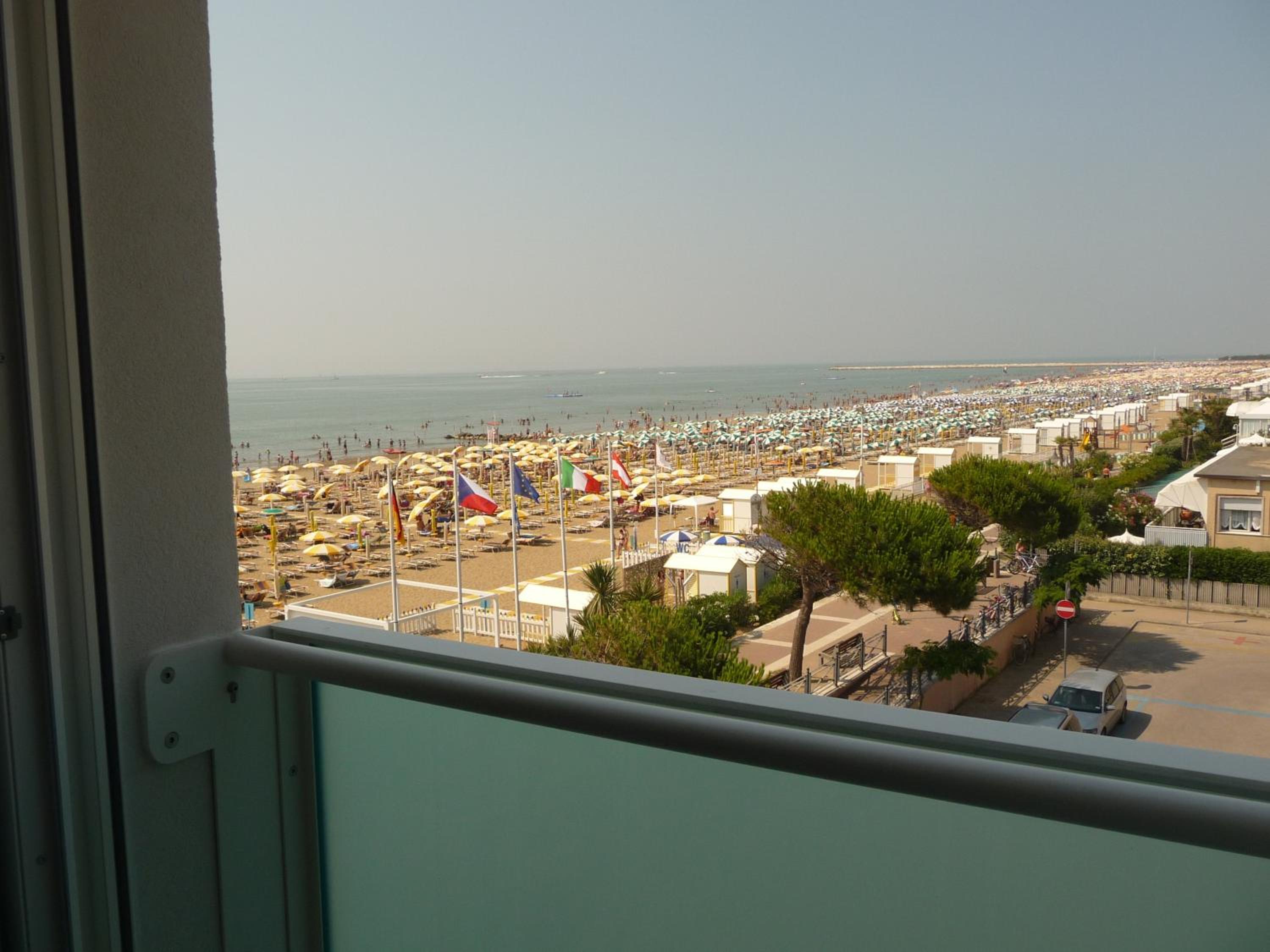 Apartment with Sea View photo 3