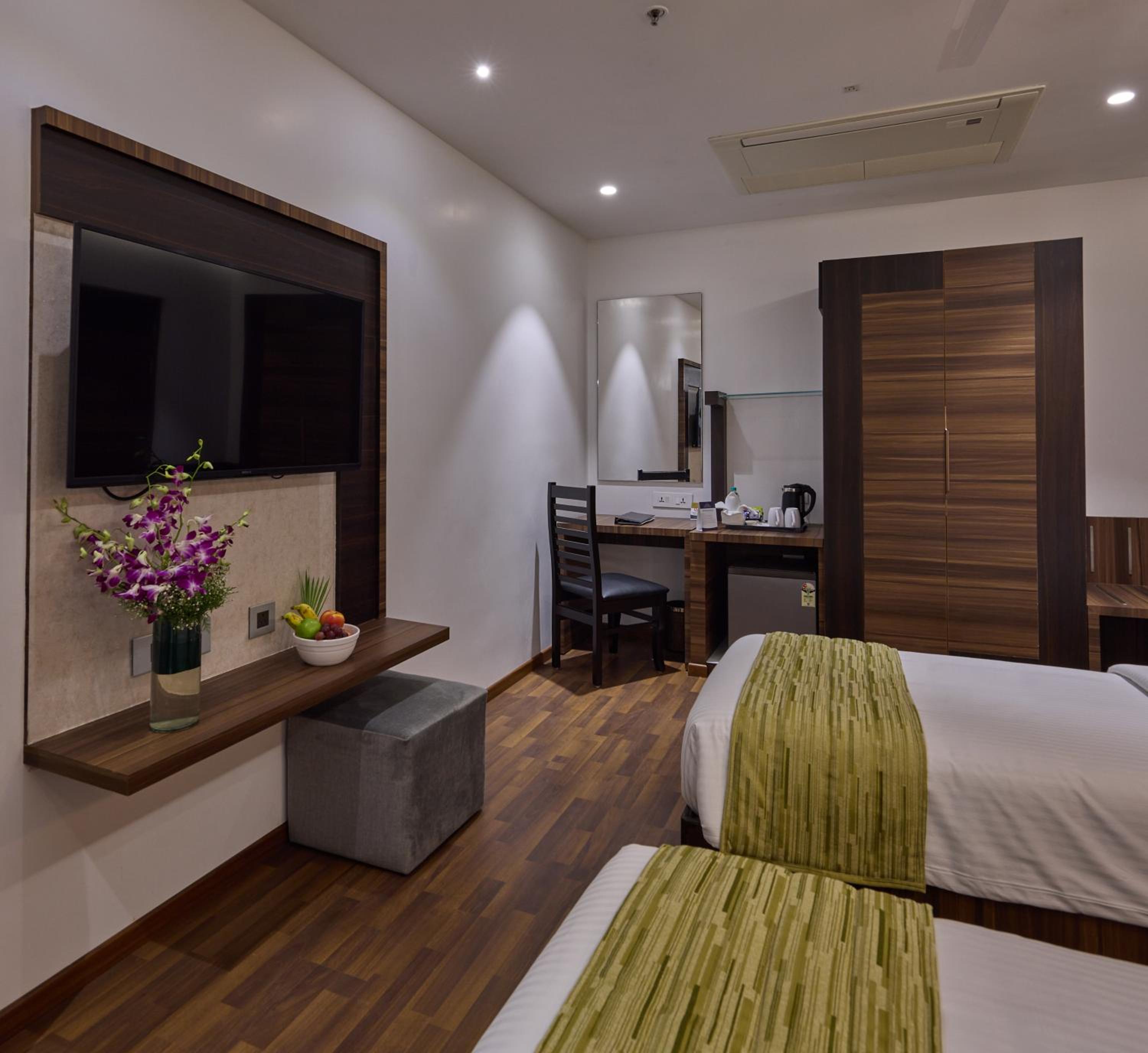 Executive 02  Single Beds - Photo 5