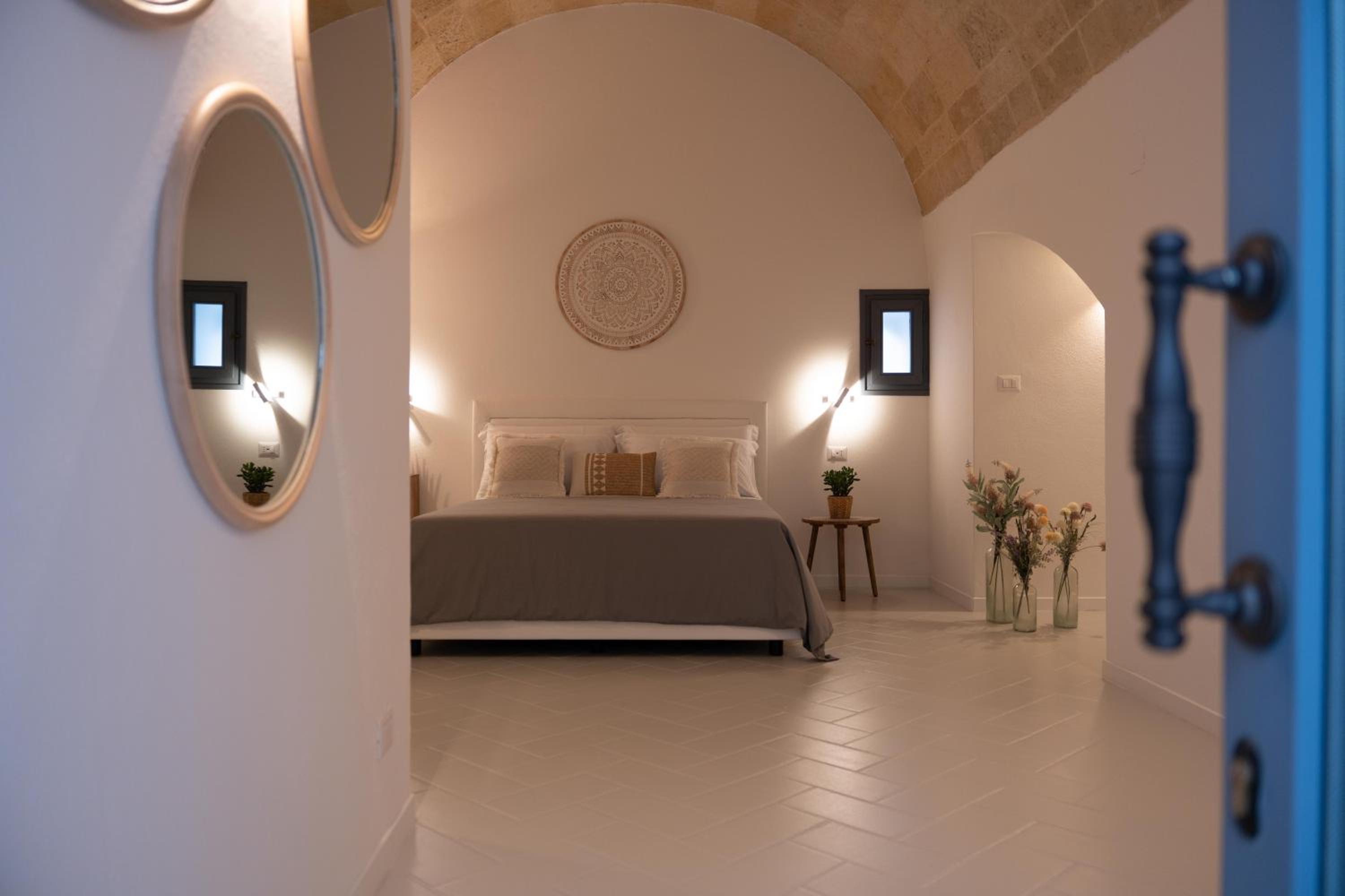Large Double Room - Photo 10