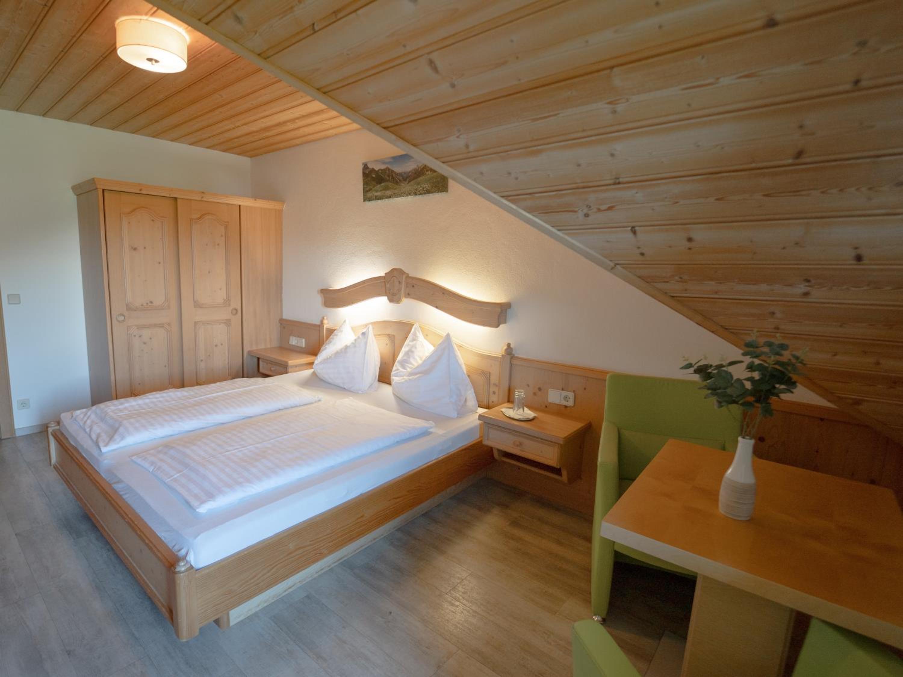 Standard Double Room with Balcony photo 3