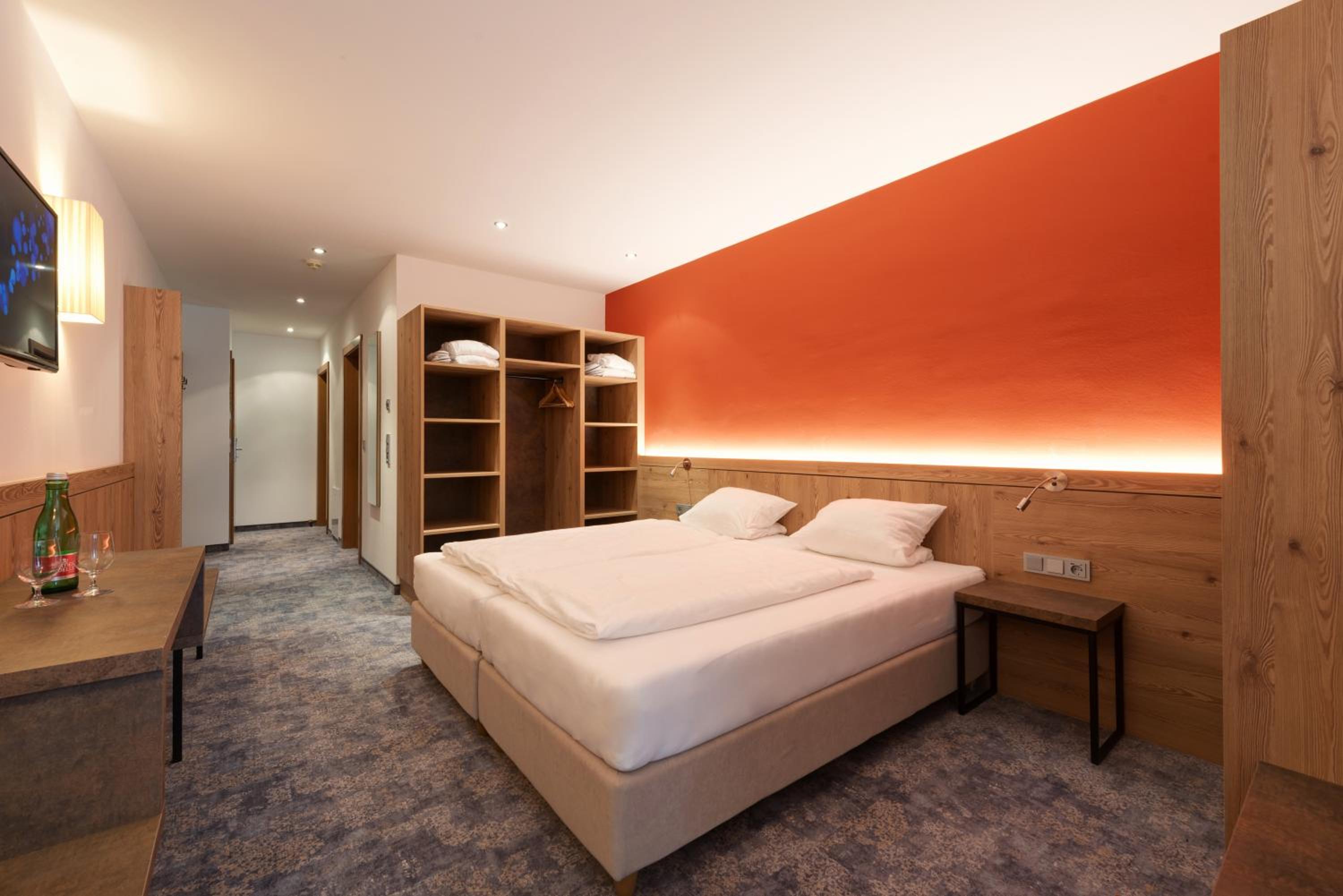 Suite (4 Adults) photo 1