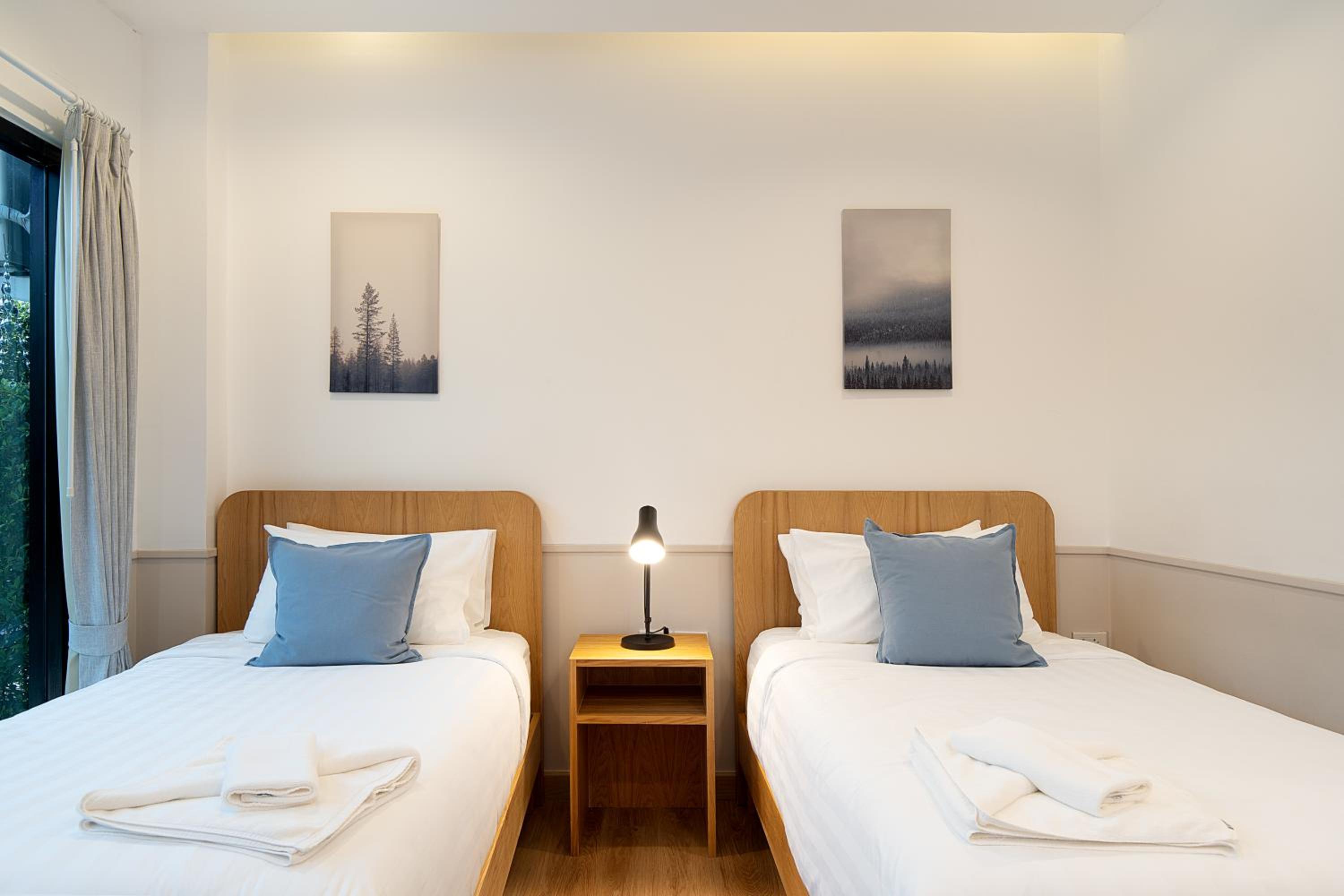 Standard Twin Room - Photo 1