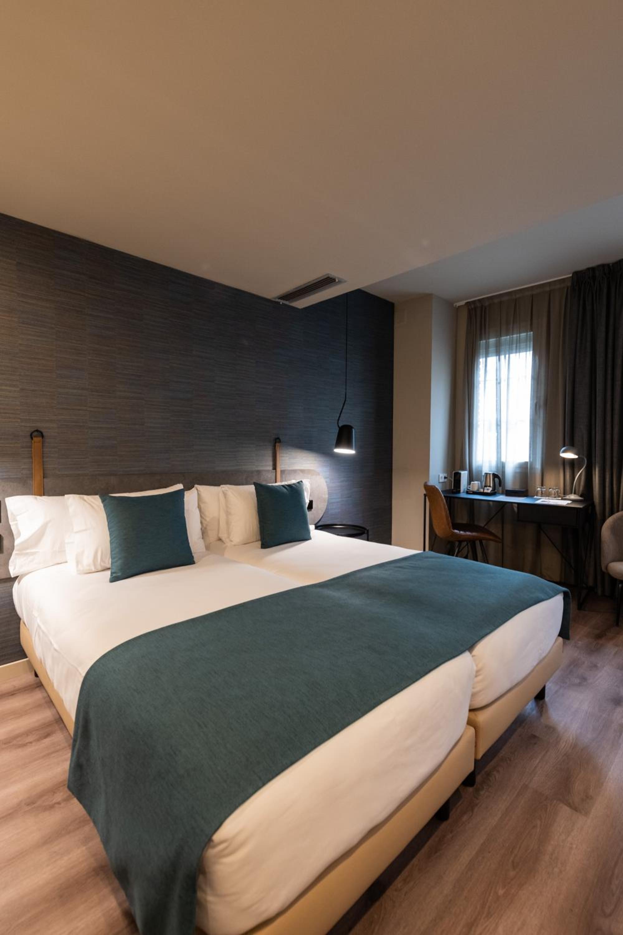 Quadruple Room photo 2
