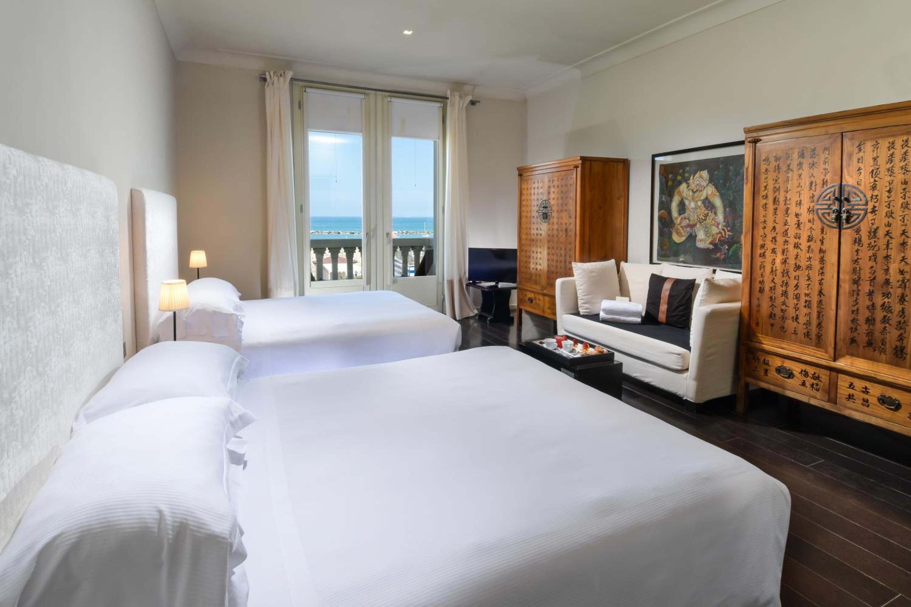 Superior Double Room with Sea View - Photo 8