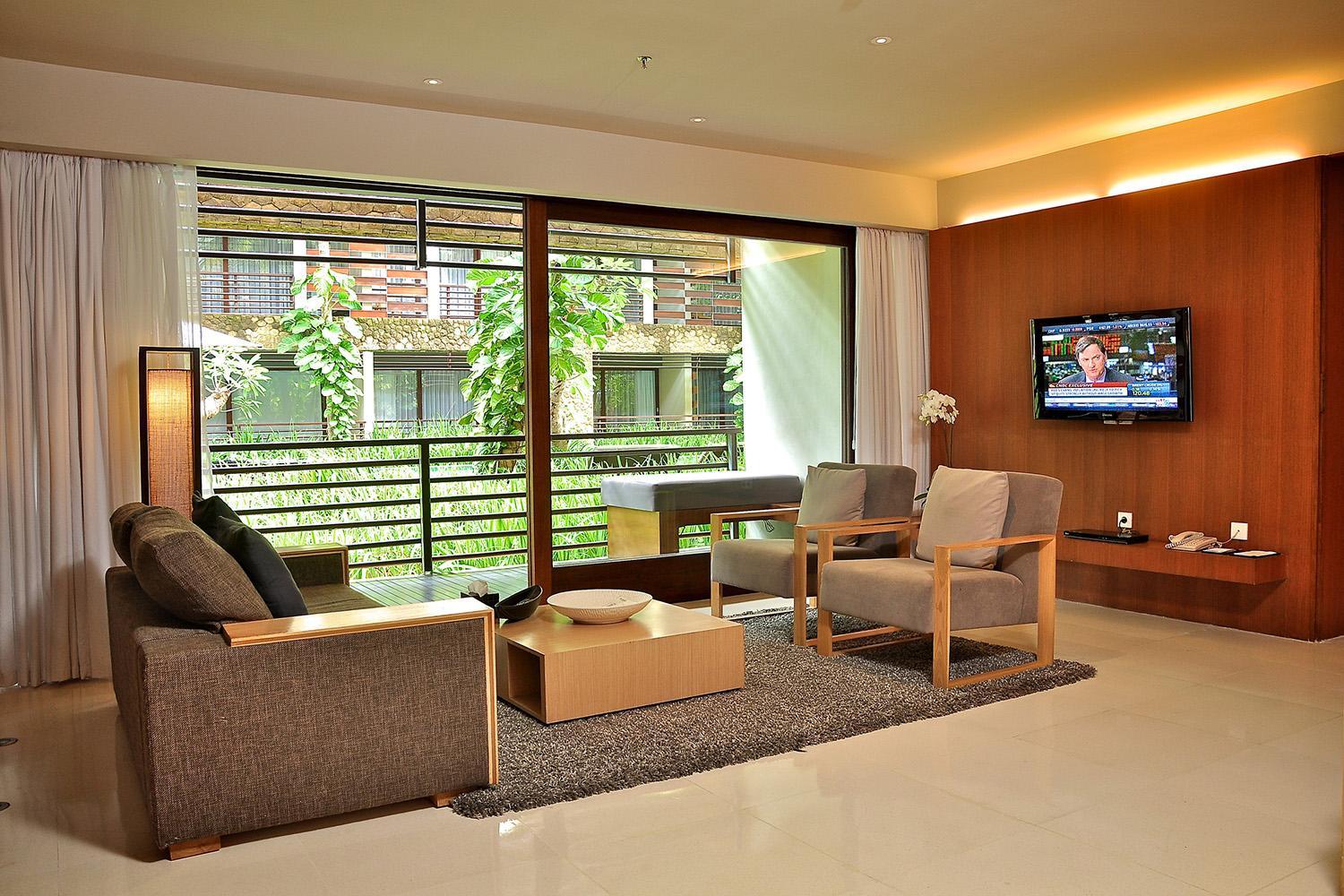 1-Bedroom Suite Pool View with Balcony - Photo 9