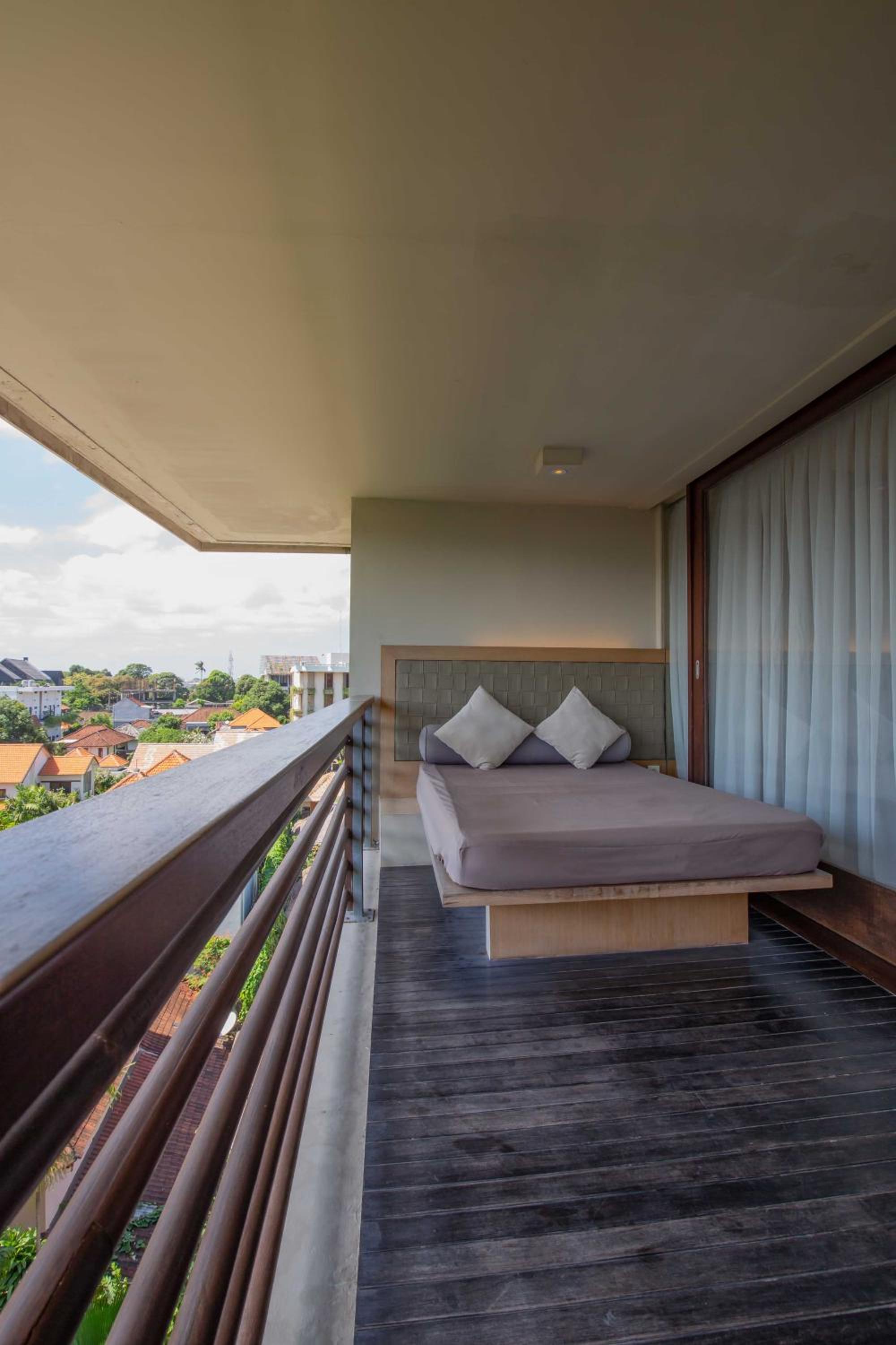 1-Bedroom Suite Pool View with Balcony - Photo 6