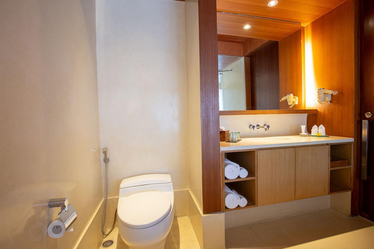 1-Bedroom Suite Pool View with Balcony - Photo 2