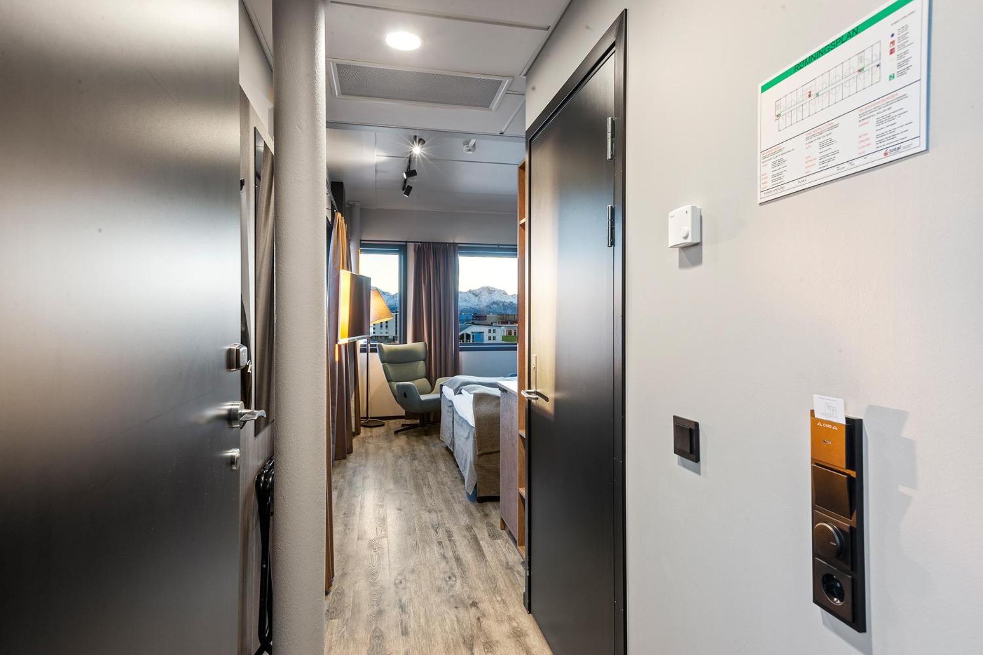 Superior Twin Room - Photo 1