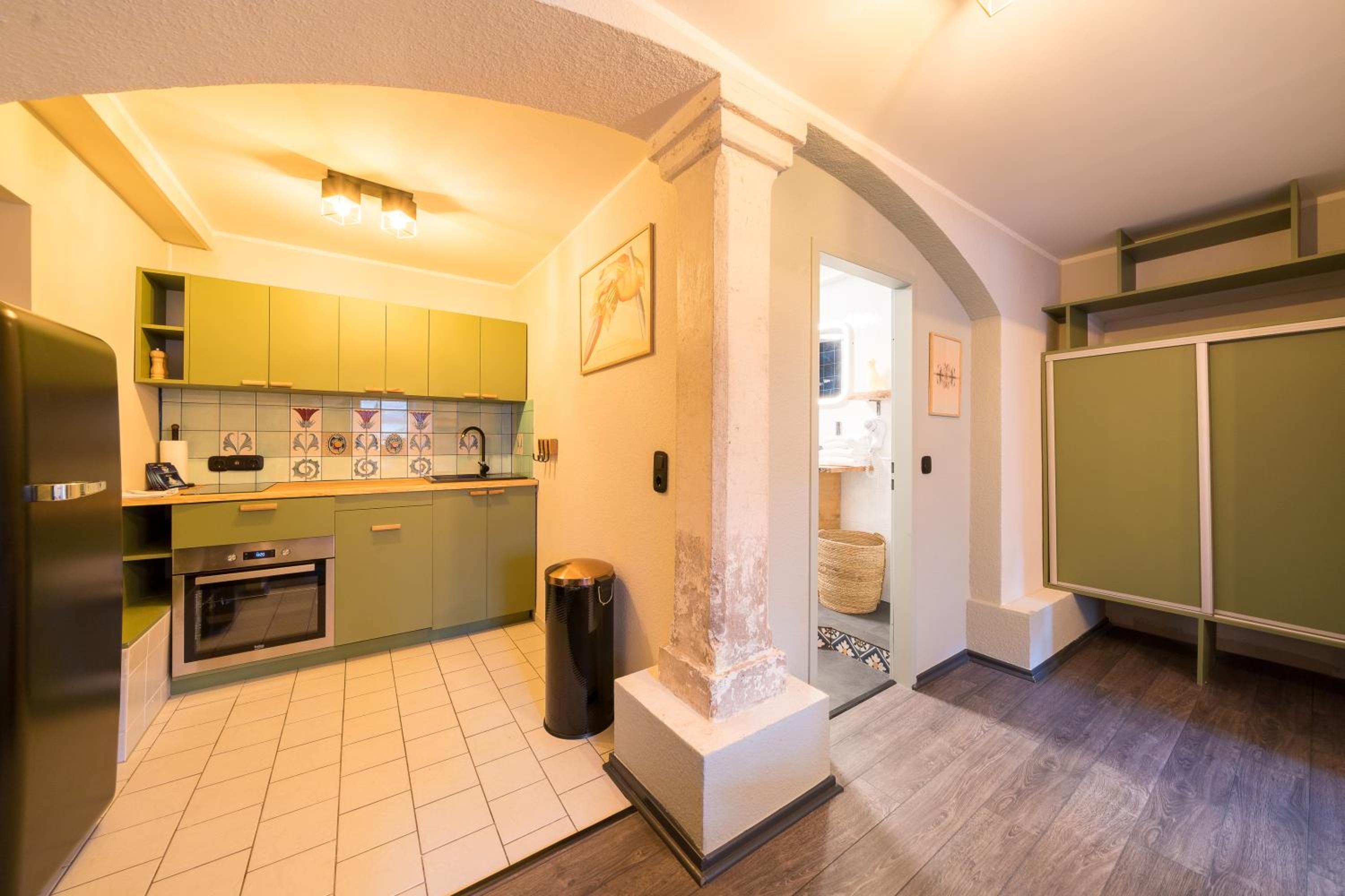 Apartment - Photo 3