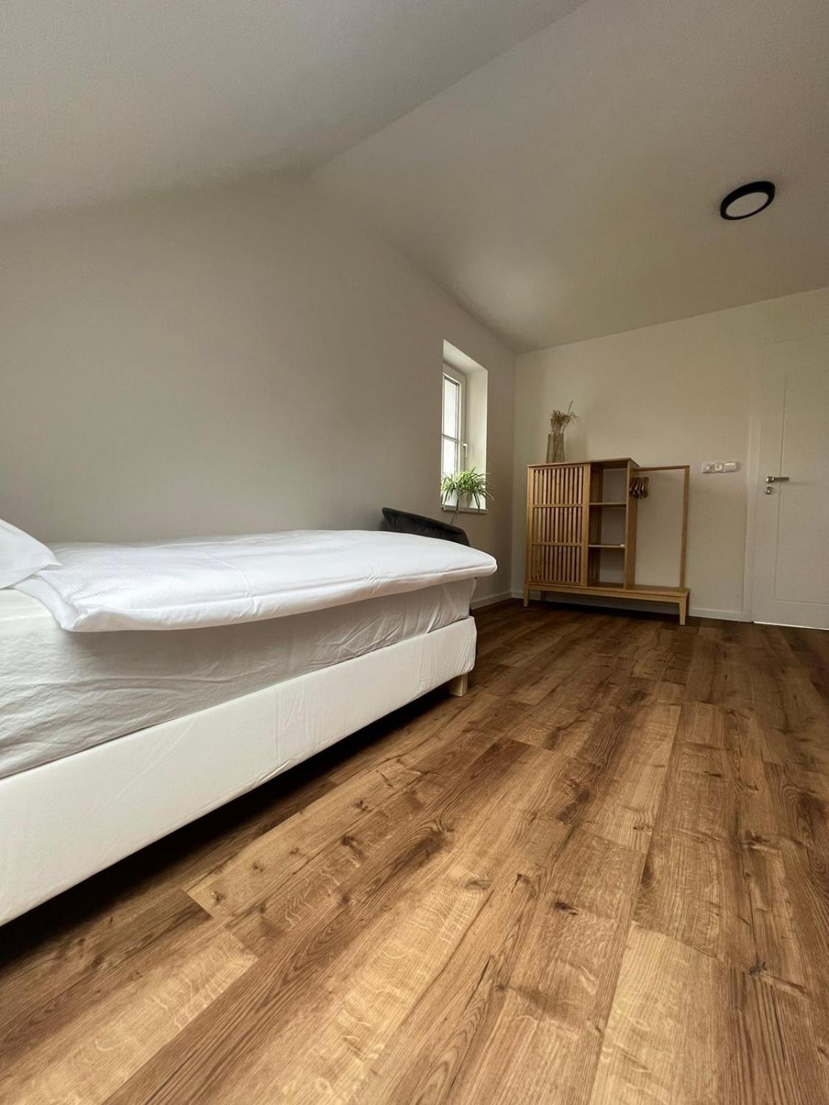 Deluxe Suite - Photo 8