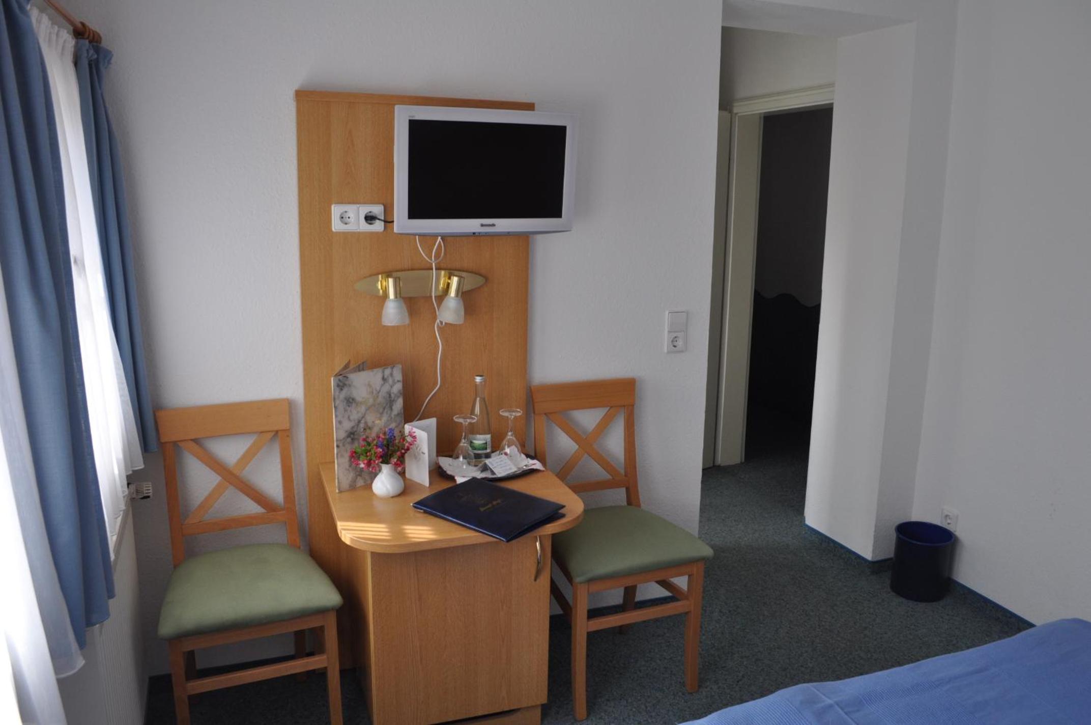 Classic Single Room