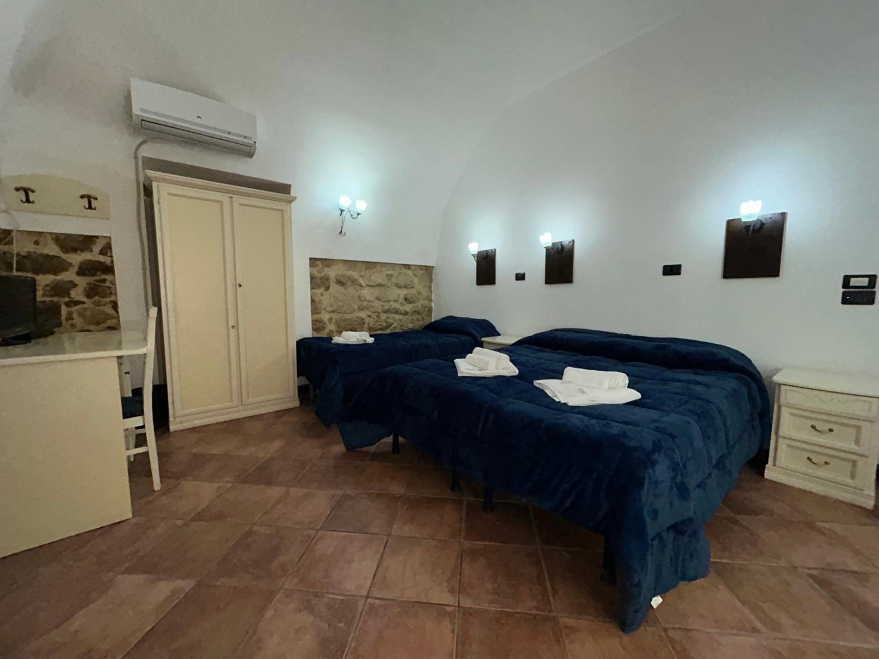 Triple Room photo 3