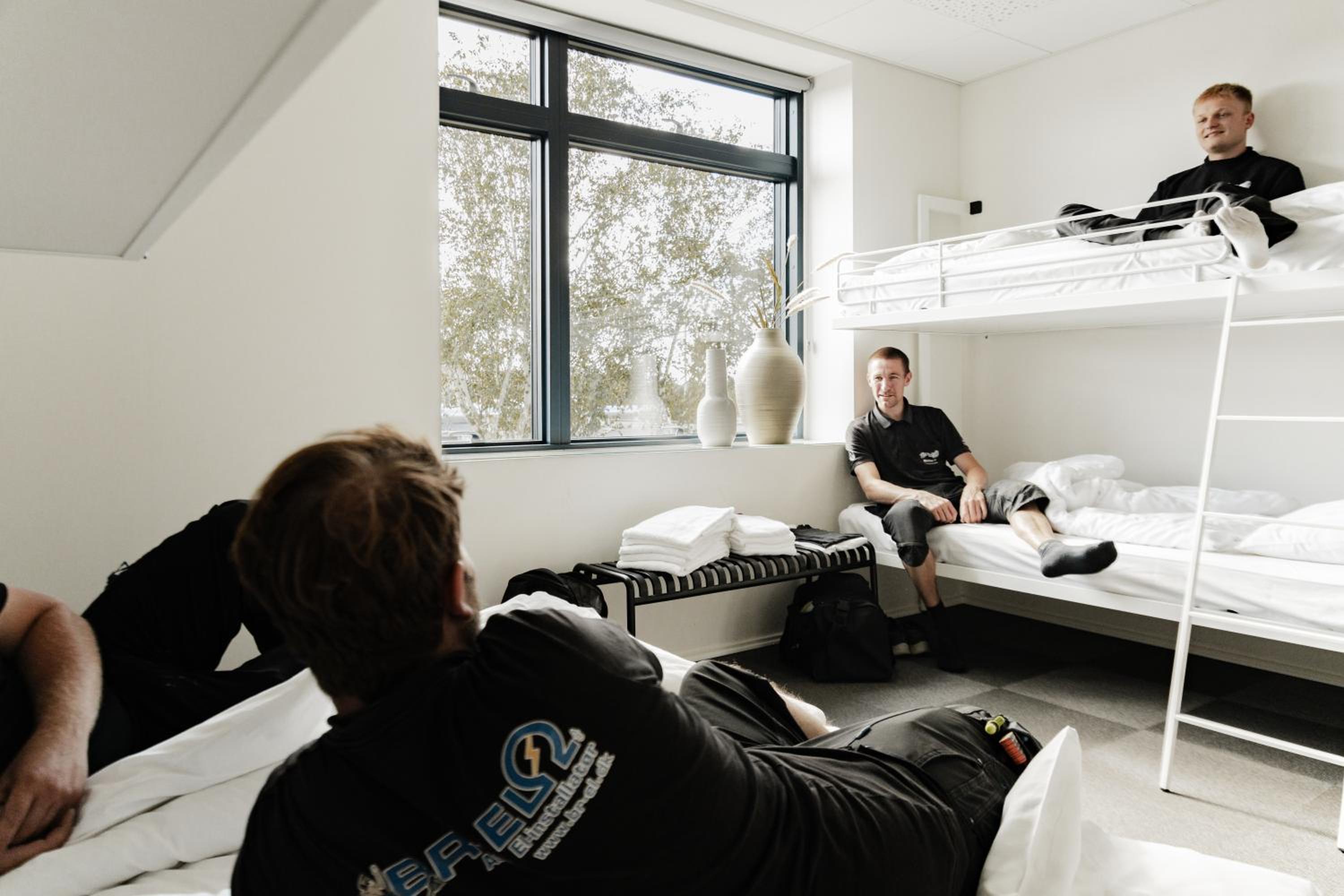 Deluxe Family Room - Photo 8