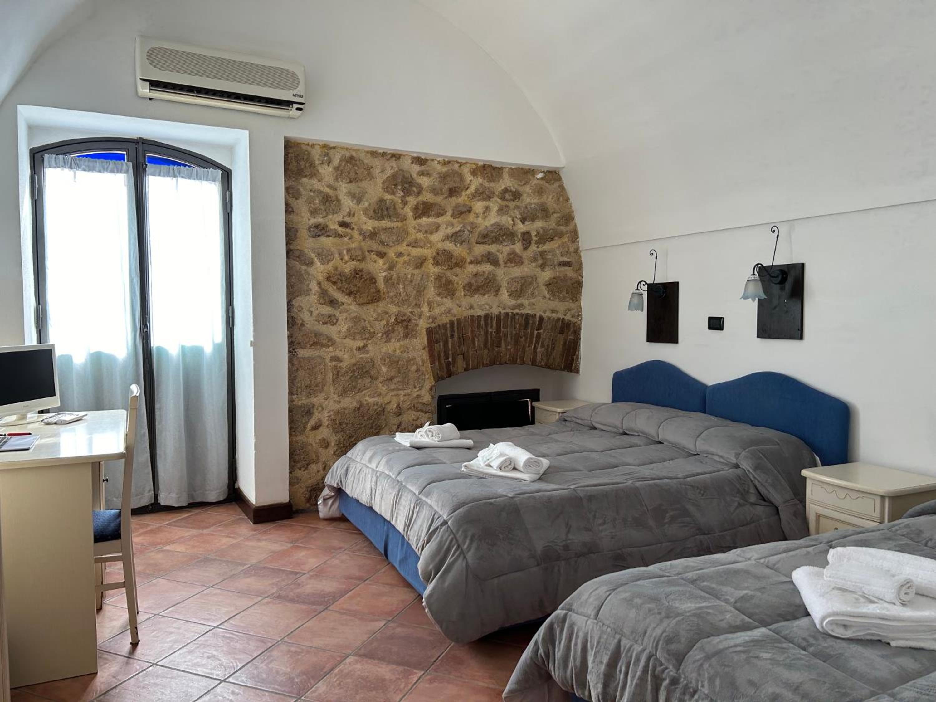 Triple Room photo 1