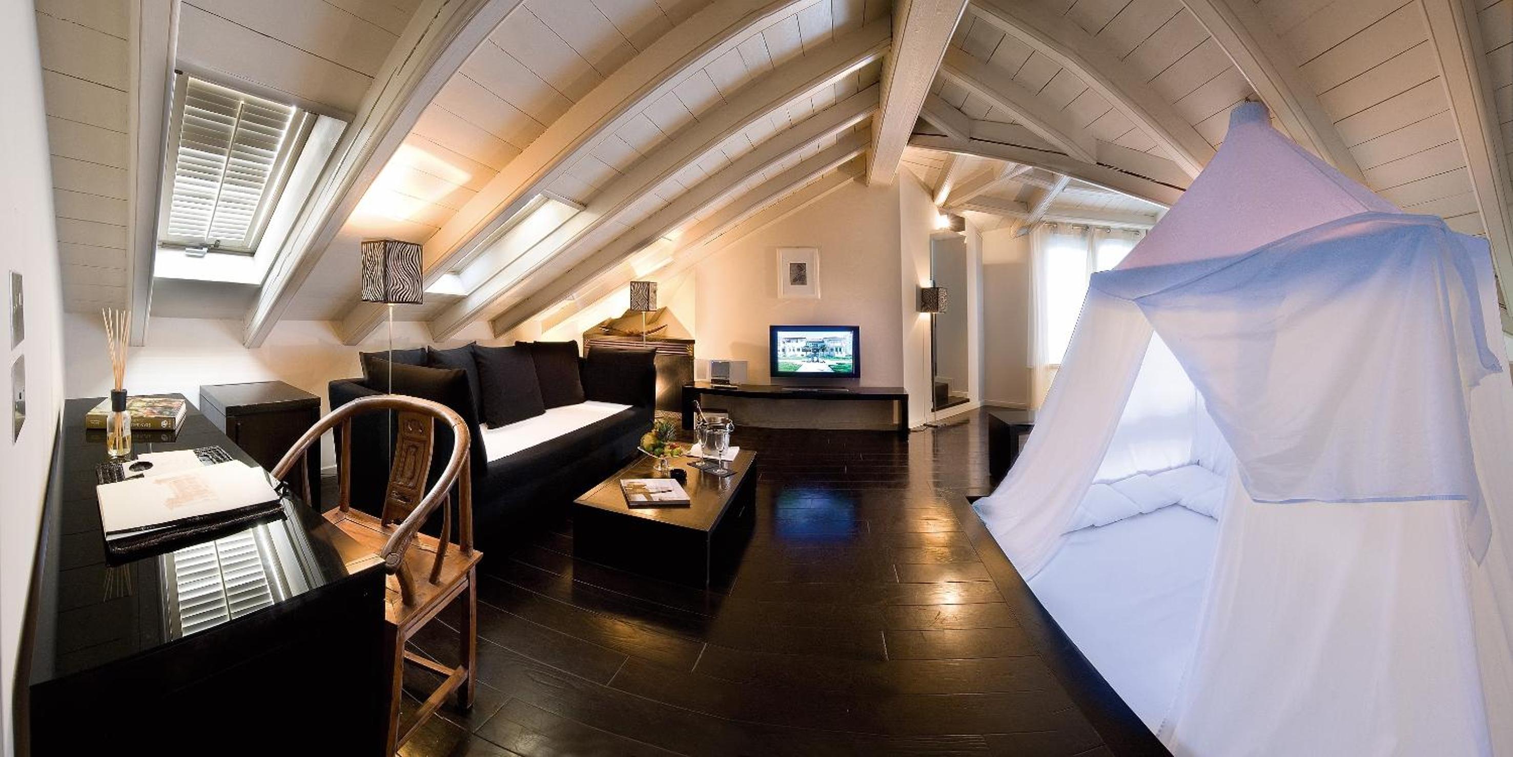 Suite with Sea View - Photo 1