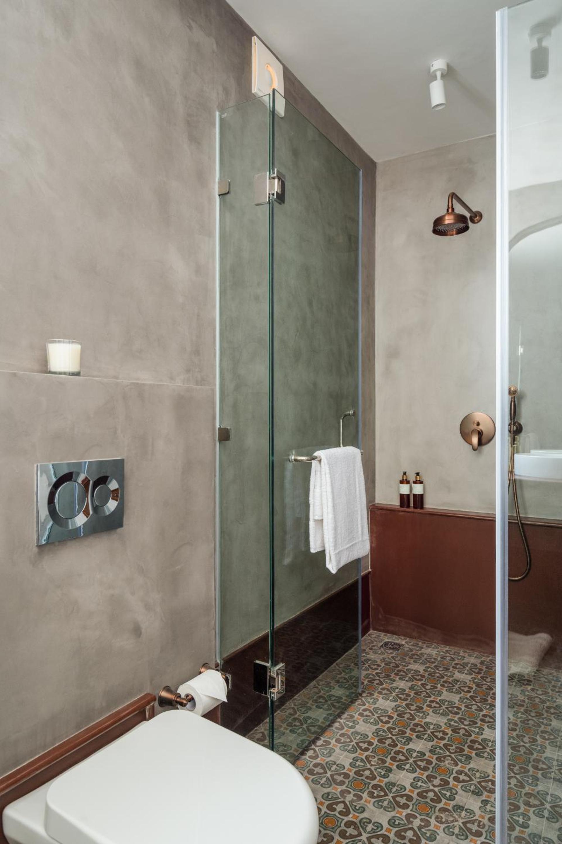 El Rosario 203|Common Pool|Second Floor|Balcony|Patio photo 3